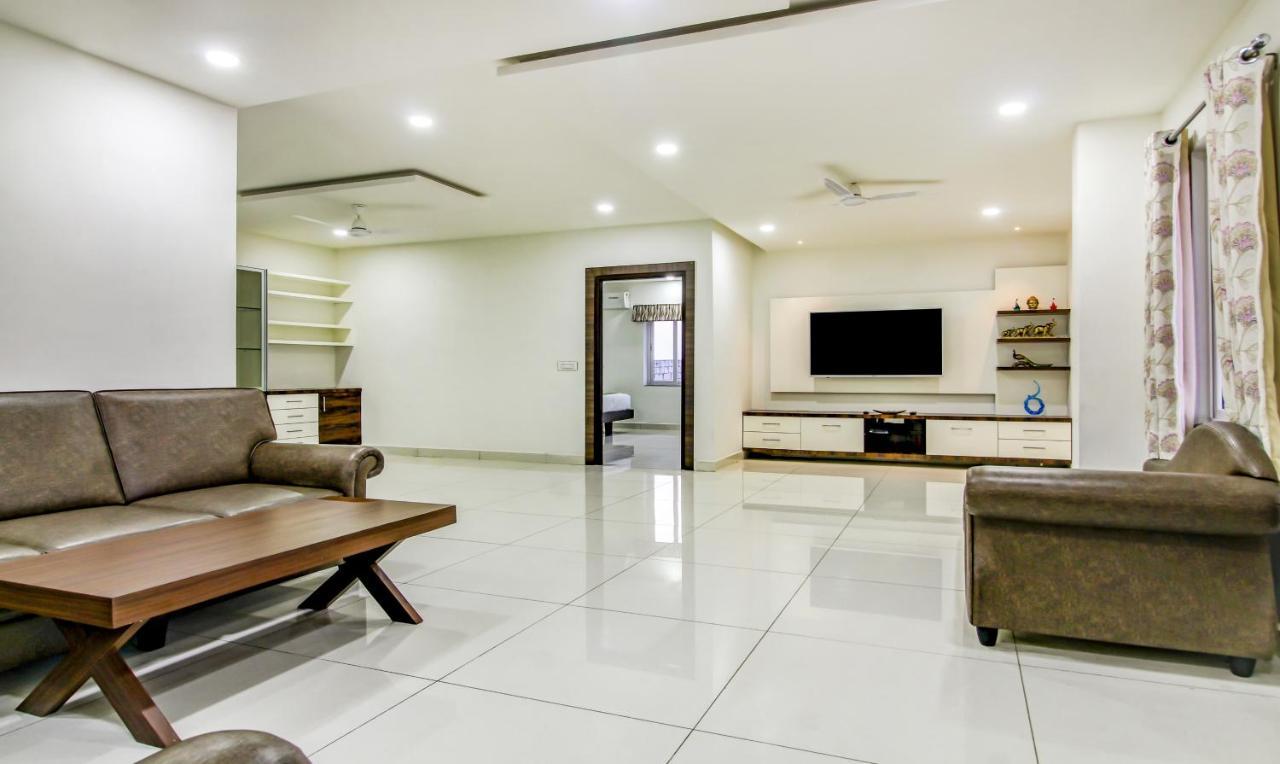 Vjr Hotel 3*