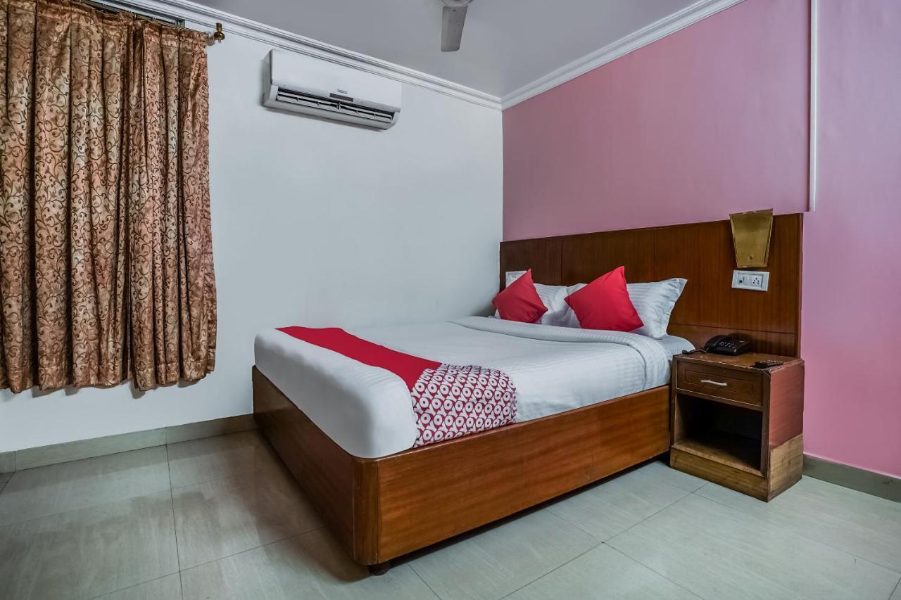 Oyo 18310 Adda Concept Hotel 3*