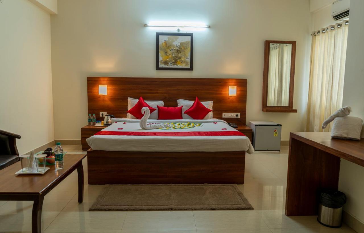 Hotel Fabhotel Prime Krrish