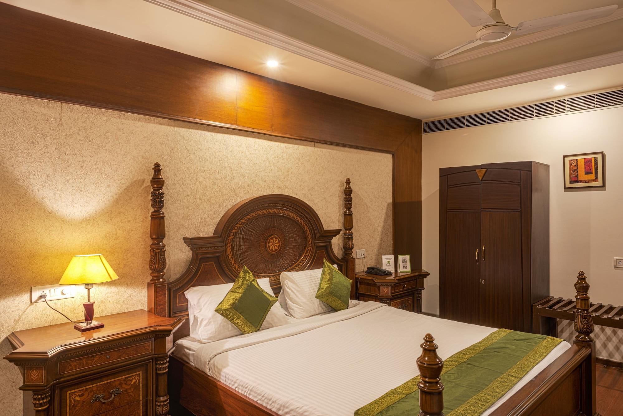Hotel Treebo Trend Grand Plaza Nampally