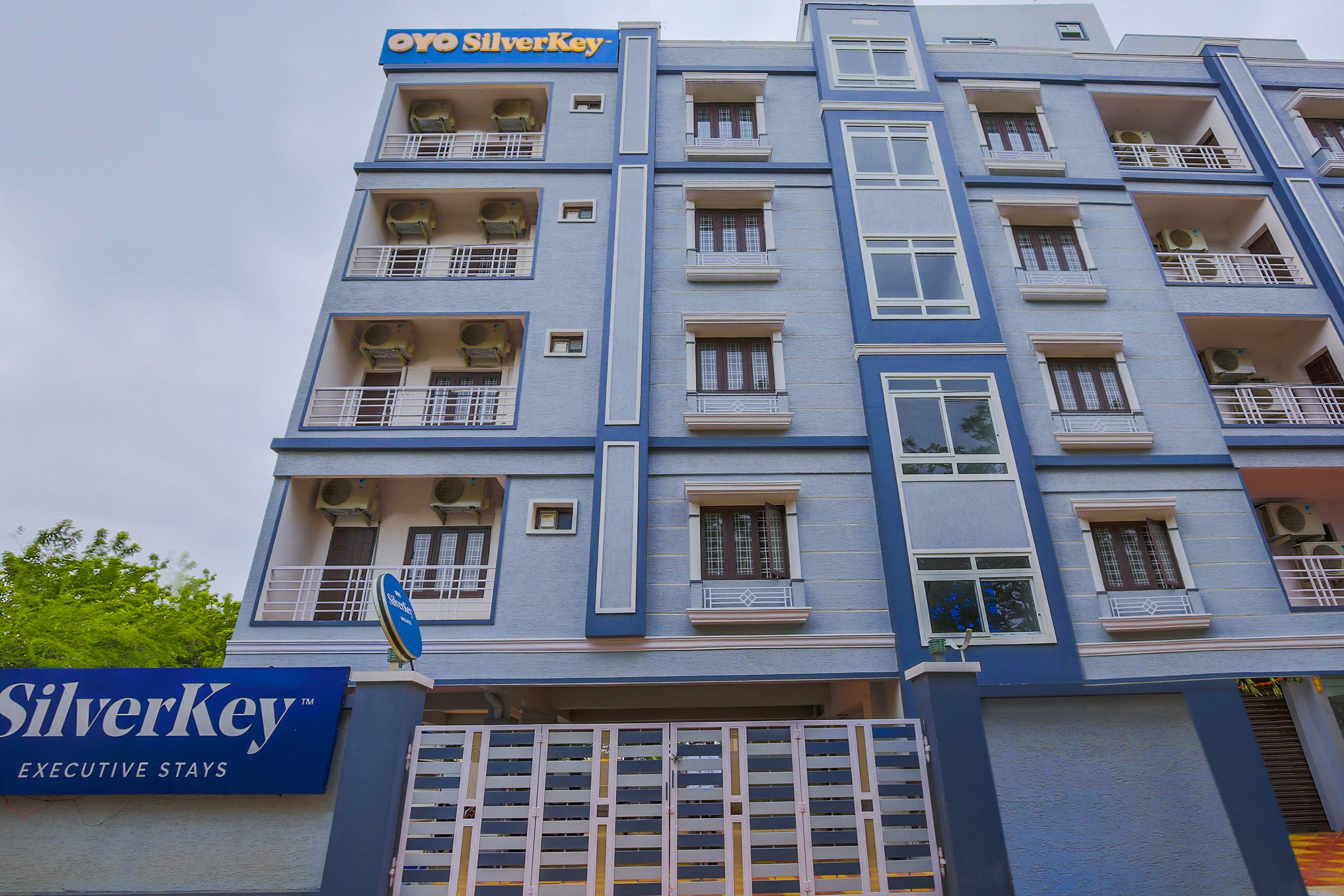Silverkey Executive 24138 Nallagandla 3* Hyderabad