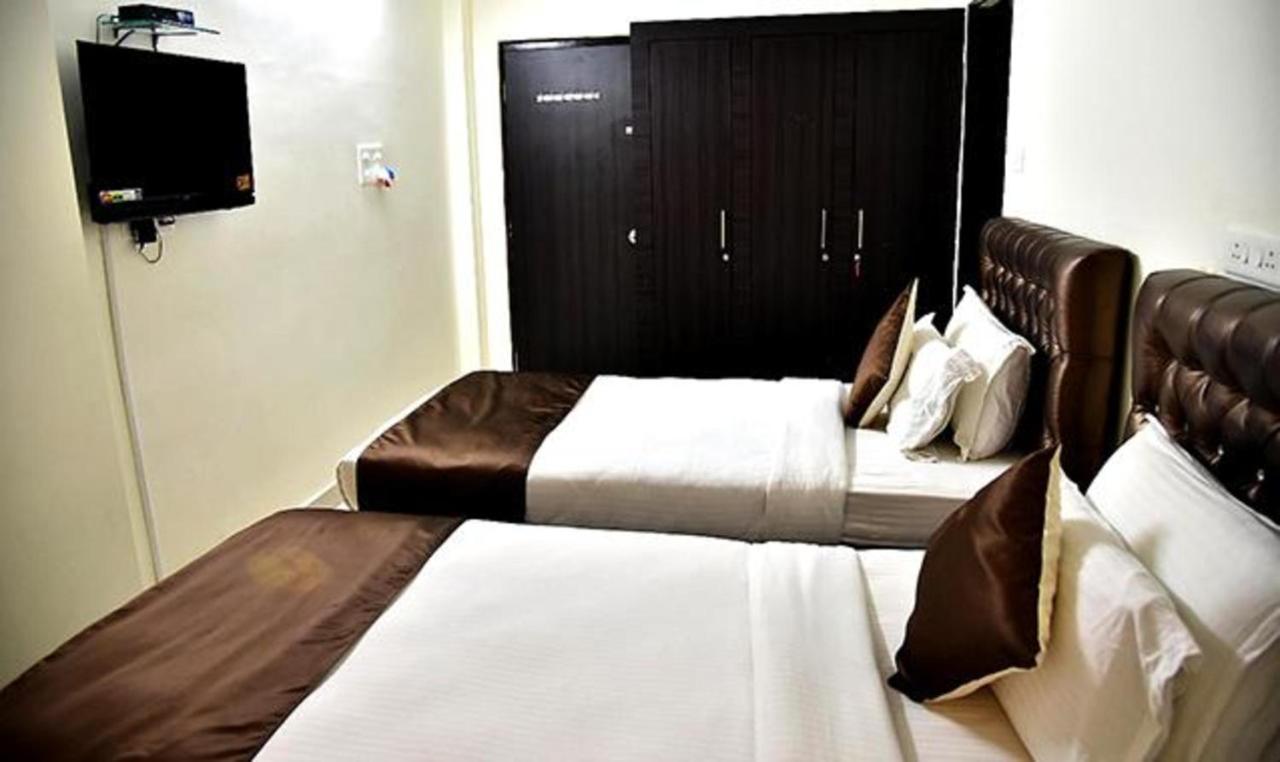 Hotel Fabhotel Eminent Hyderabad