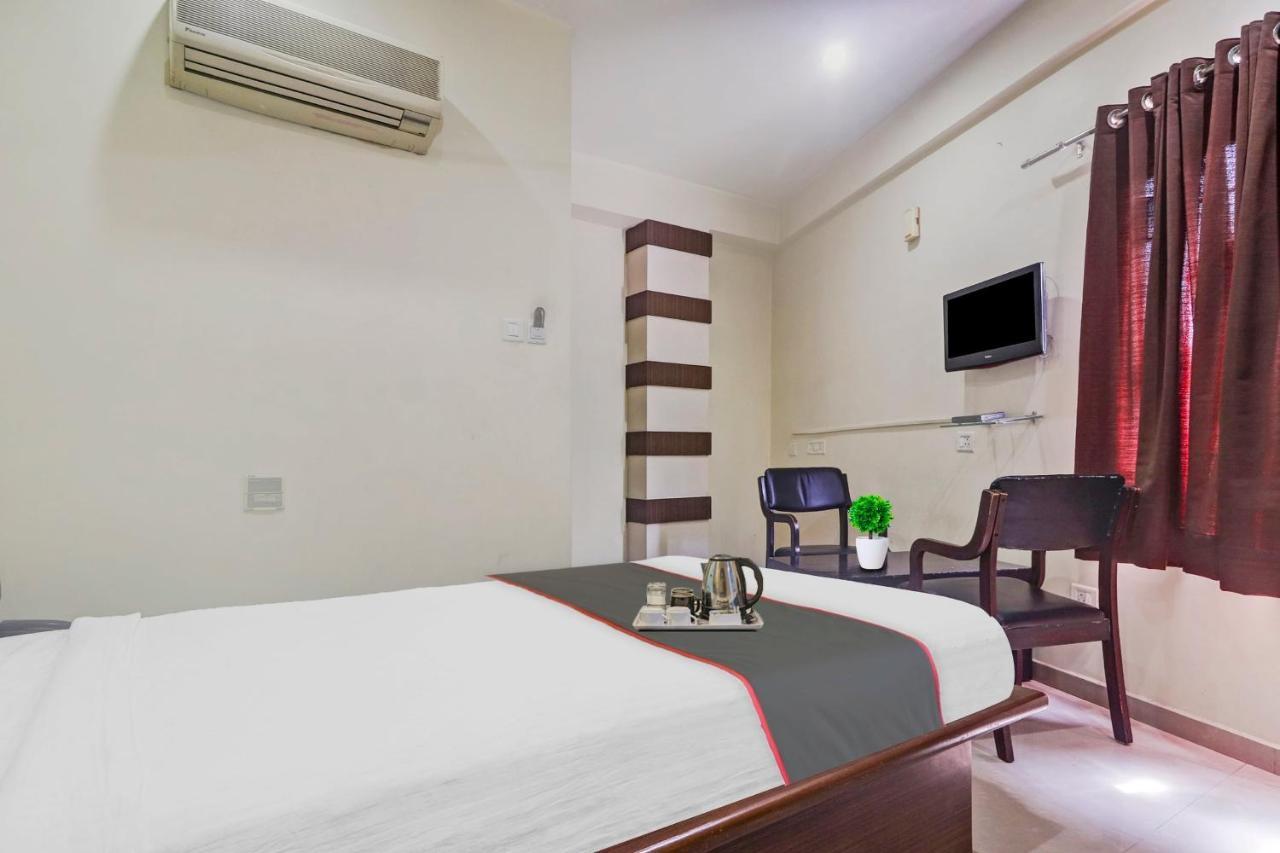 Capital O Dream Connect Near Central Hotel Hyderabad