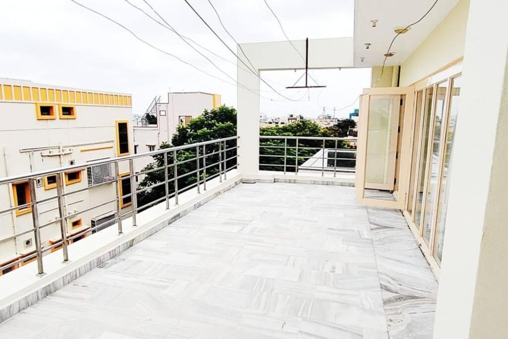 Apartment Servostay Kukatpally Spacious 5 Bhk Duplex In Vivekananda Nagar With Parking