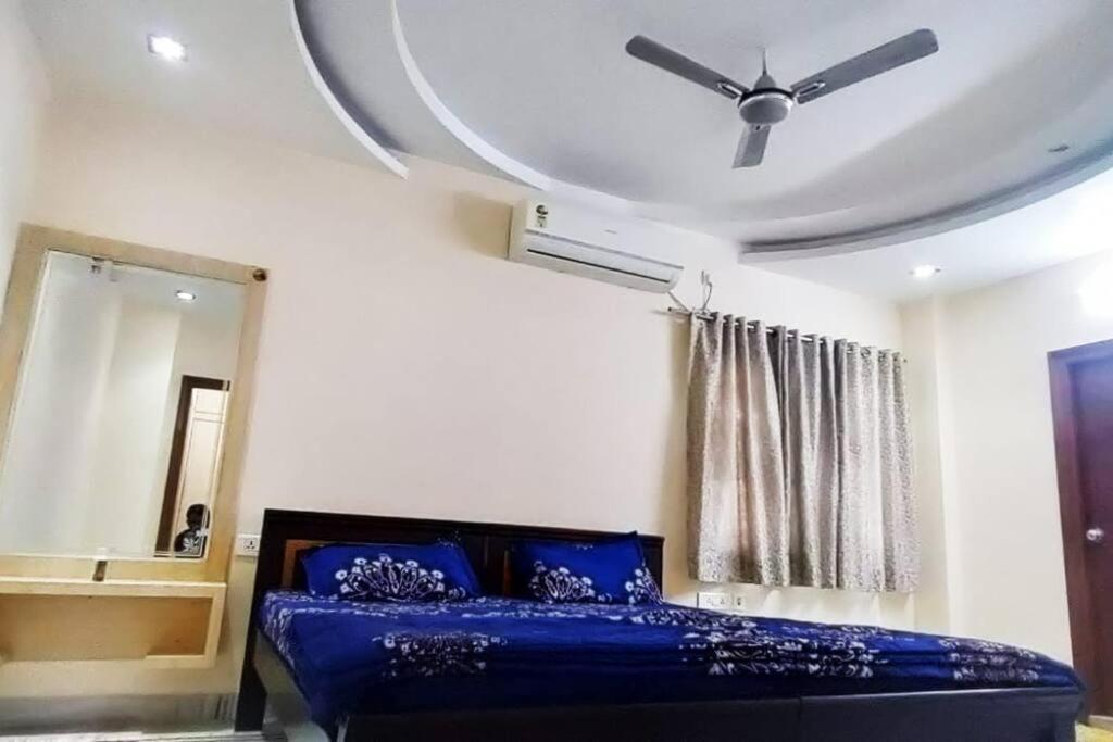 Servostay Kukatpally Spacious 5 Bhk Duplex In Vivekananda Nagar With Parking Apartment Hyderabad