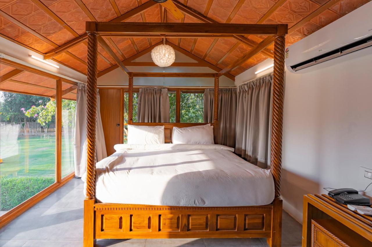 Brown Town & Resort 5*