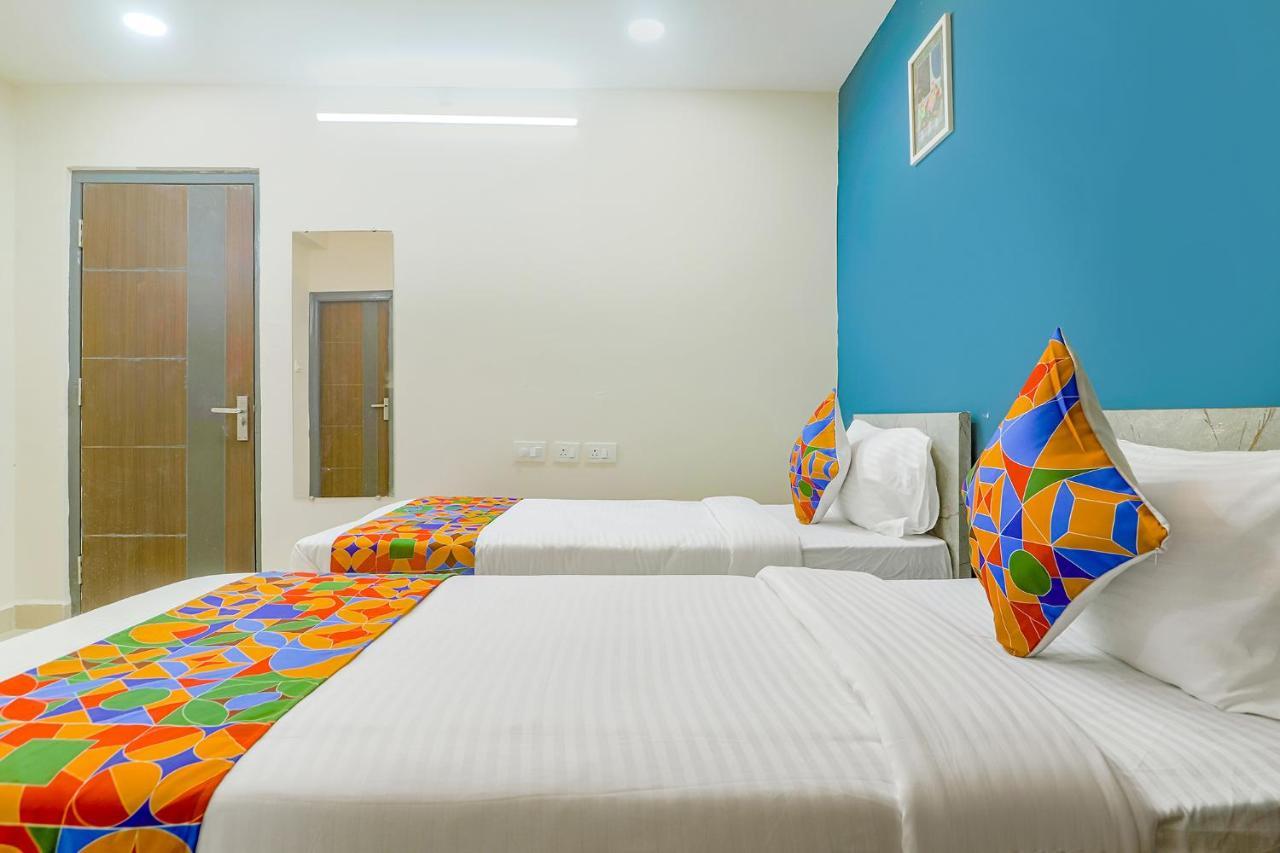 Fabhotel Broholic - Nr Us Consulate, Financial District Hotel Hyderabad