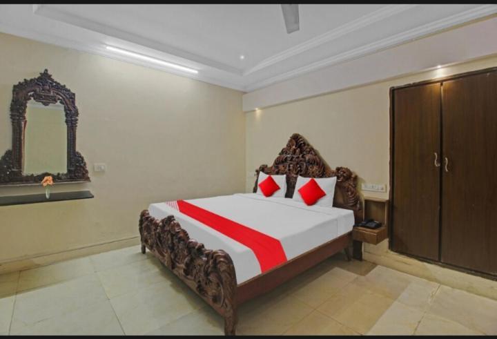 Hotel The Maruti Grand Hyderabad