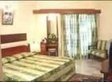 Woodbridge Grand Hotel 2*