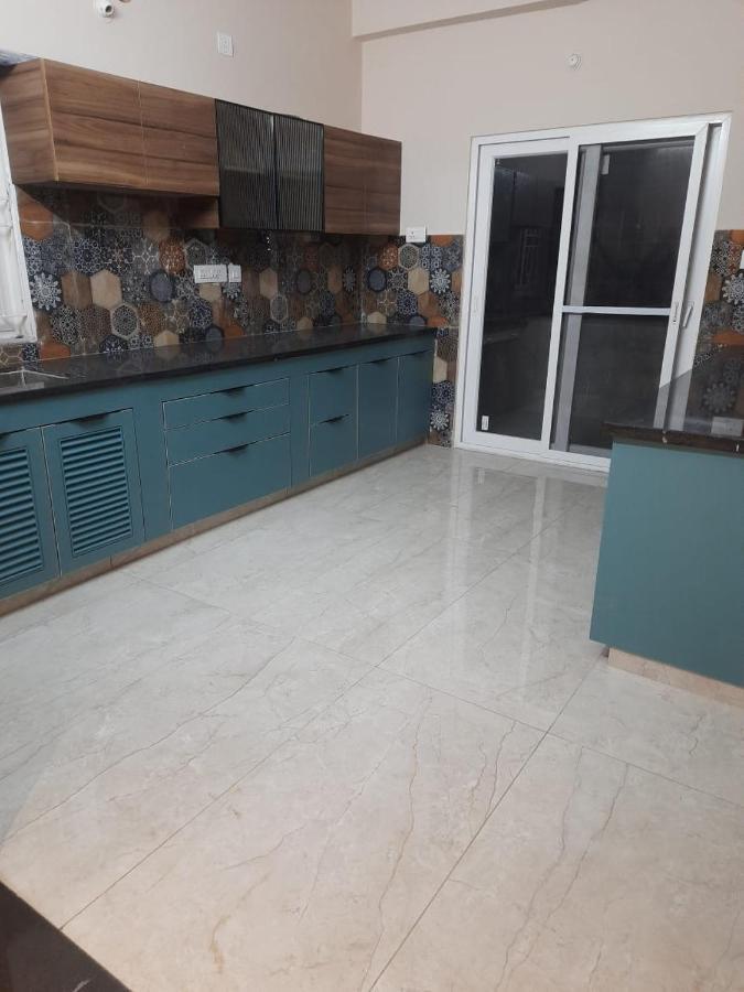 Swayamkrushi 3rd Floor * Hyderabad