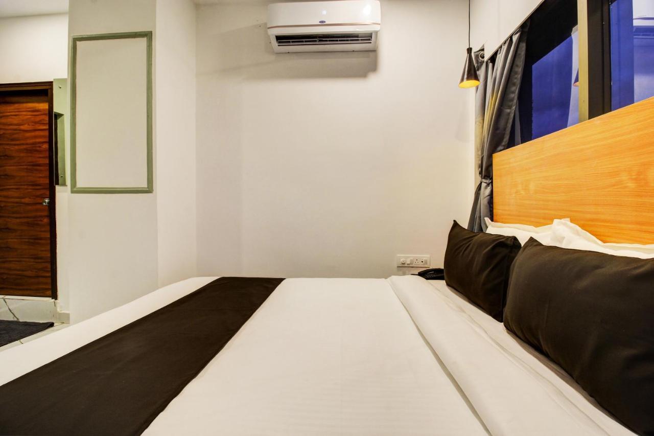 Super Townhouse Rcc Banjara Hills Hotel 2*