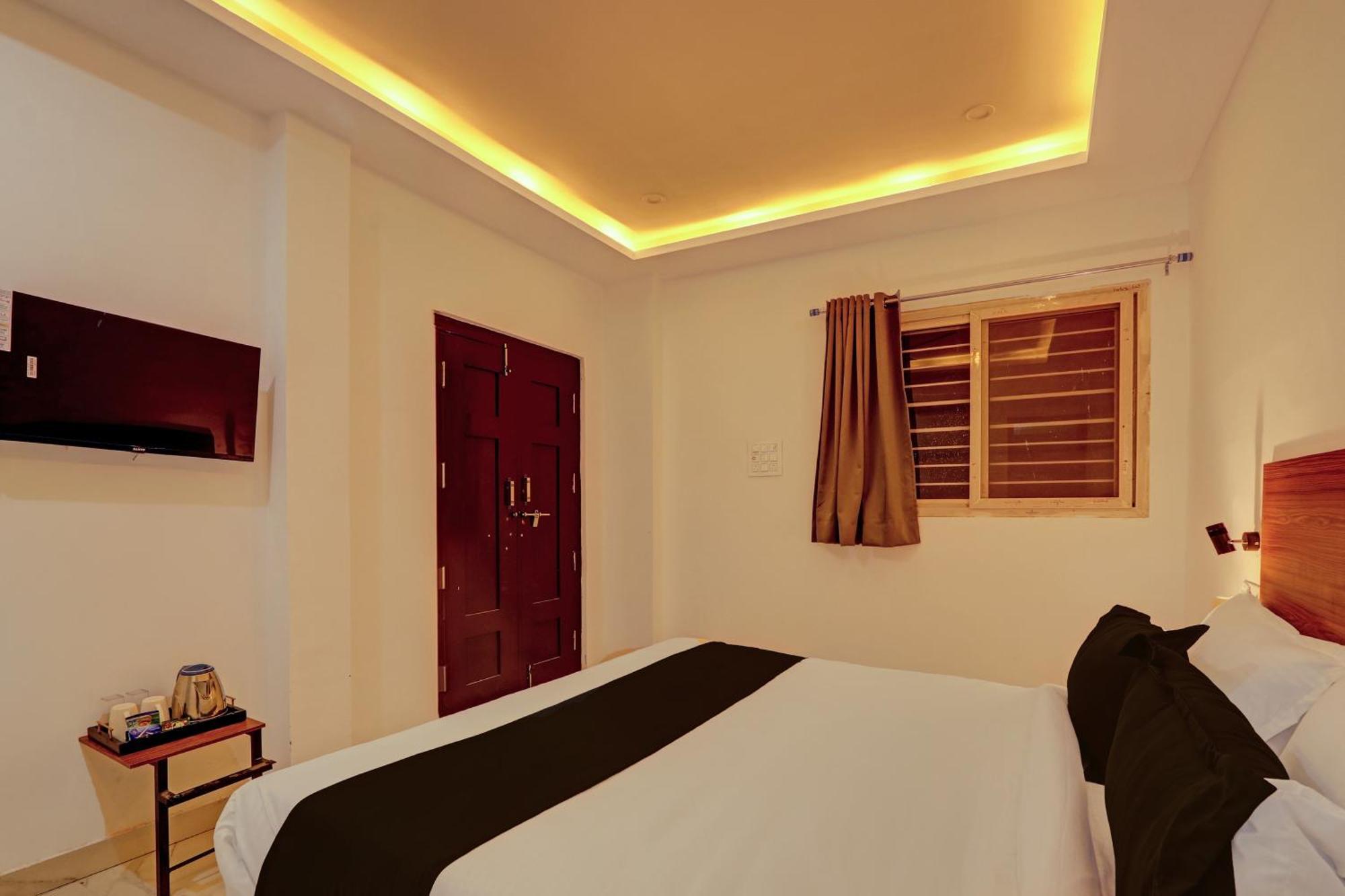 O Outer Hotel