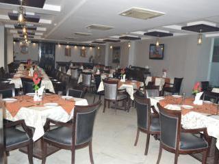 Kasani Gr Hotel 3*