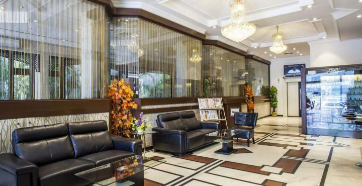 Hotel Woodbridge Grand
