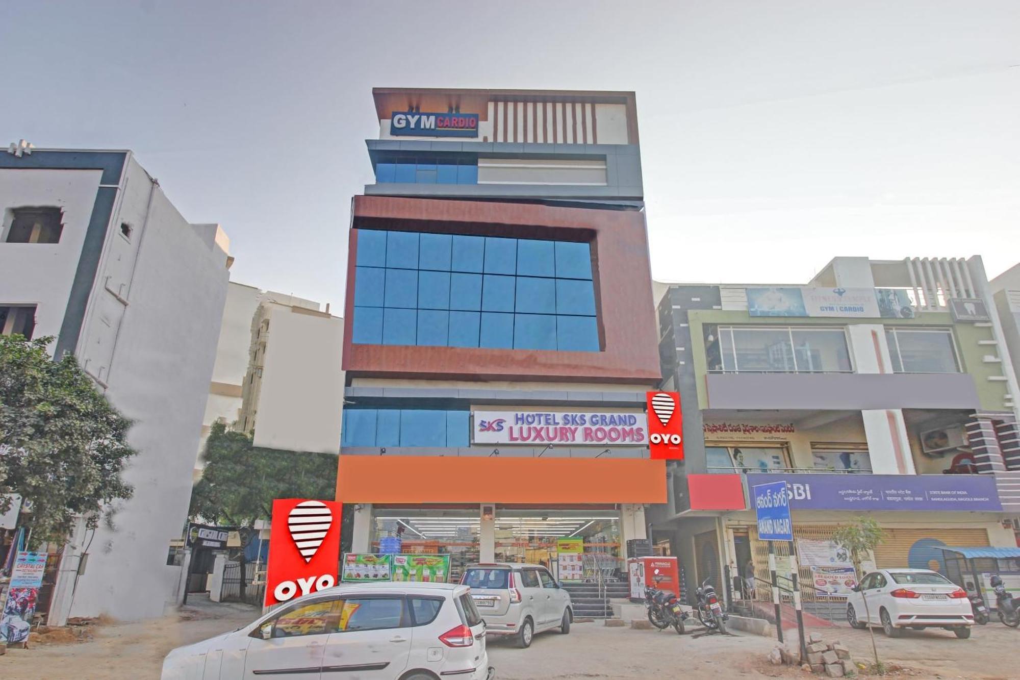 Oyo Flagship Sks Grand Luxury