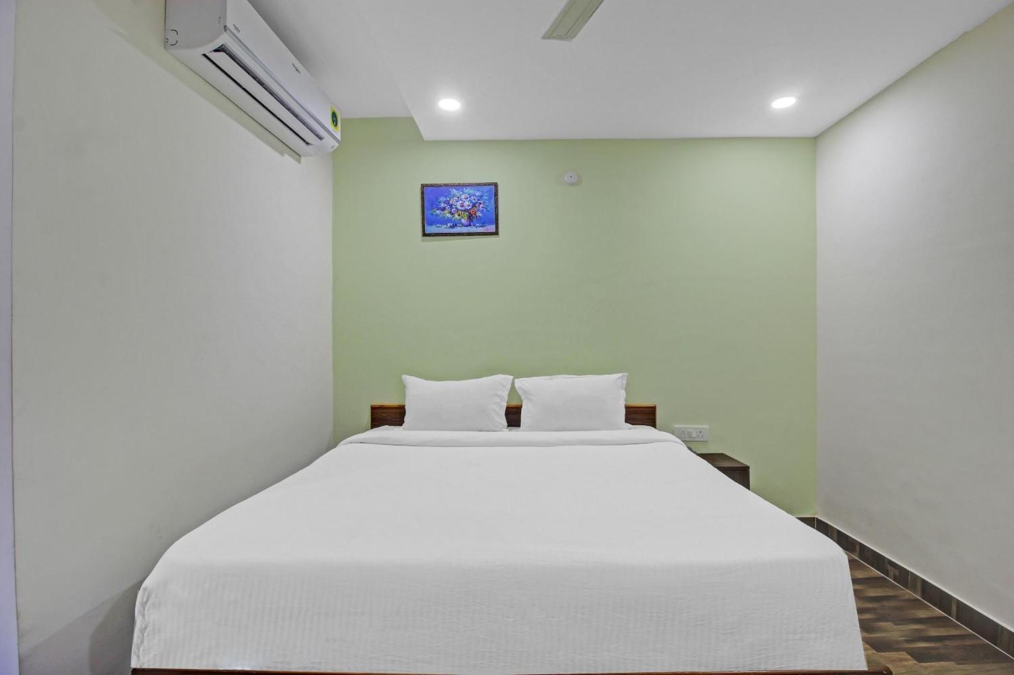 Oyo Flagship Sks Grand Luxury Hotel Hyderabad