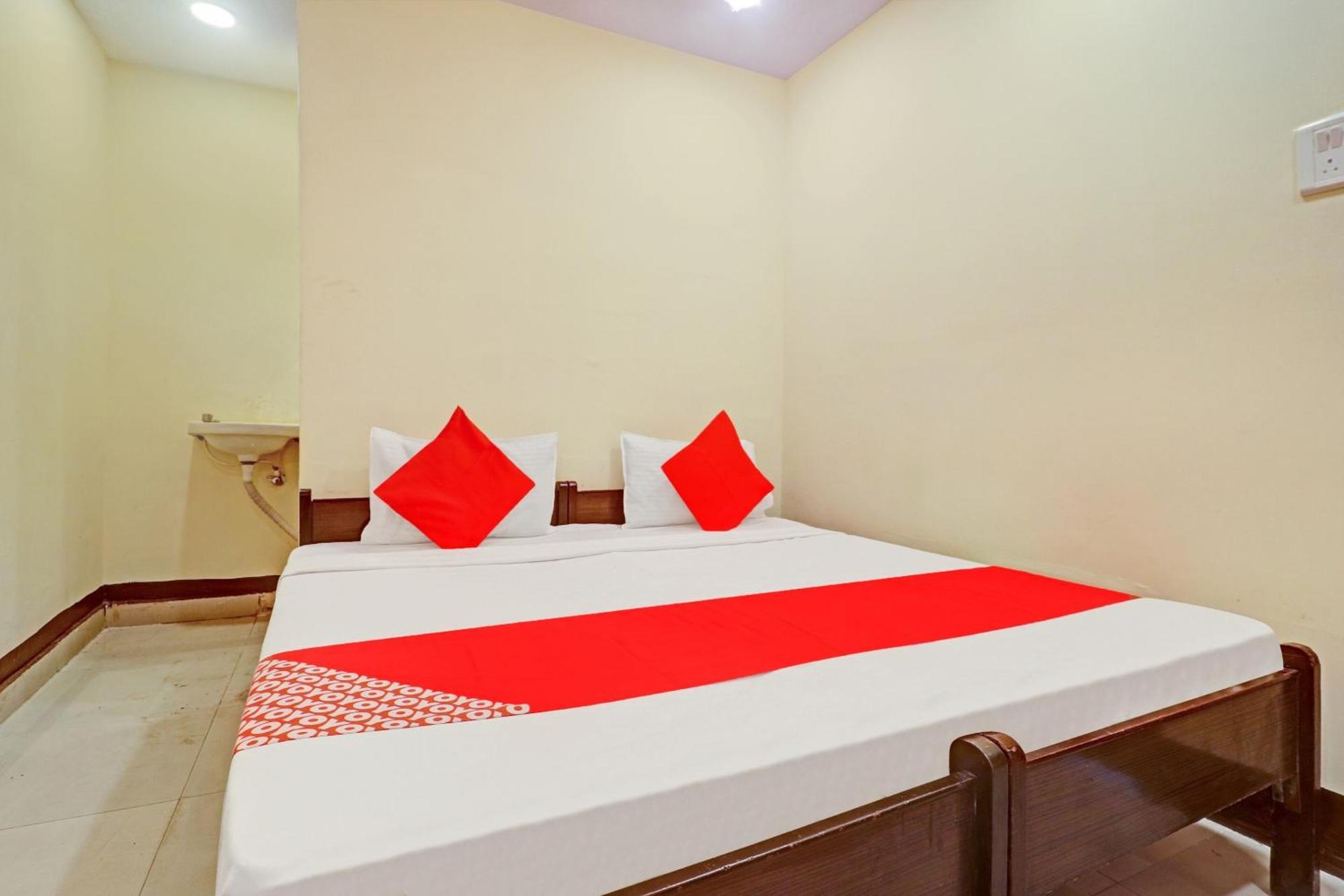 Hotel Sri Sai Dwaraka Residency Near Secunderabad Railway Station Hyderabad