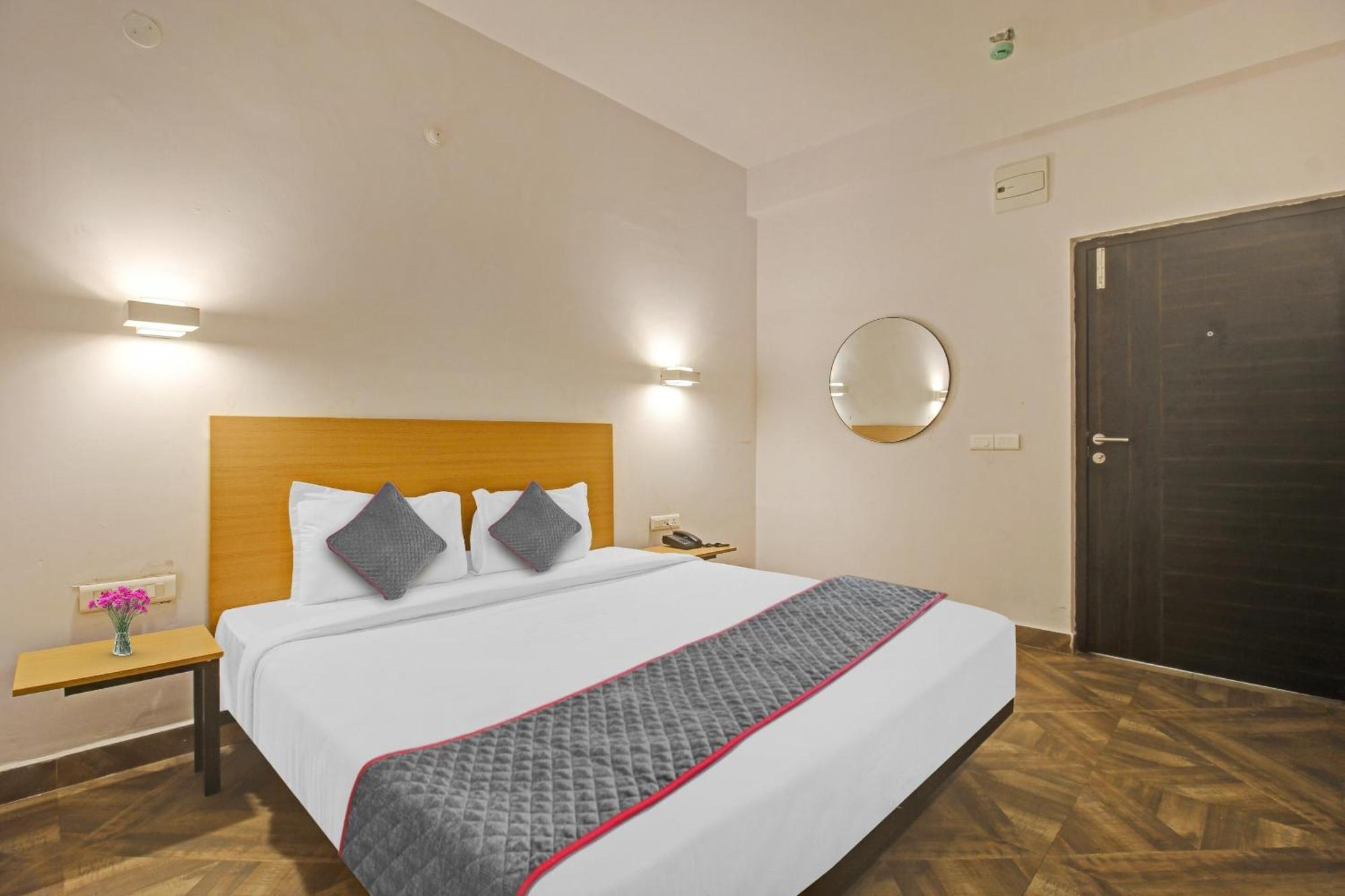 Townhouse 1188 Xanthe Hotel Hyderabad