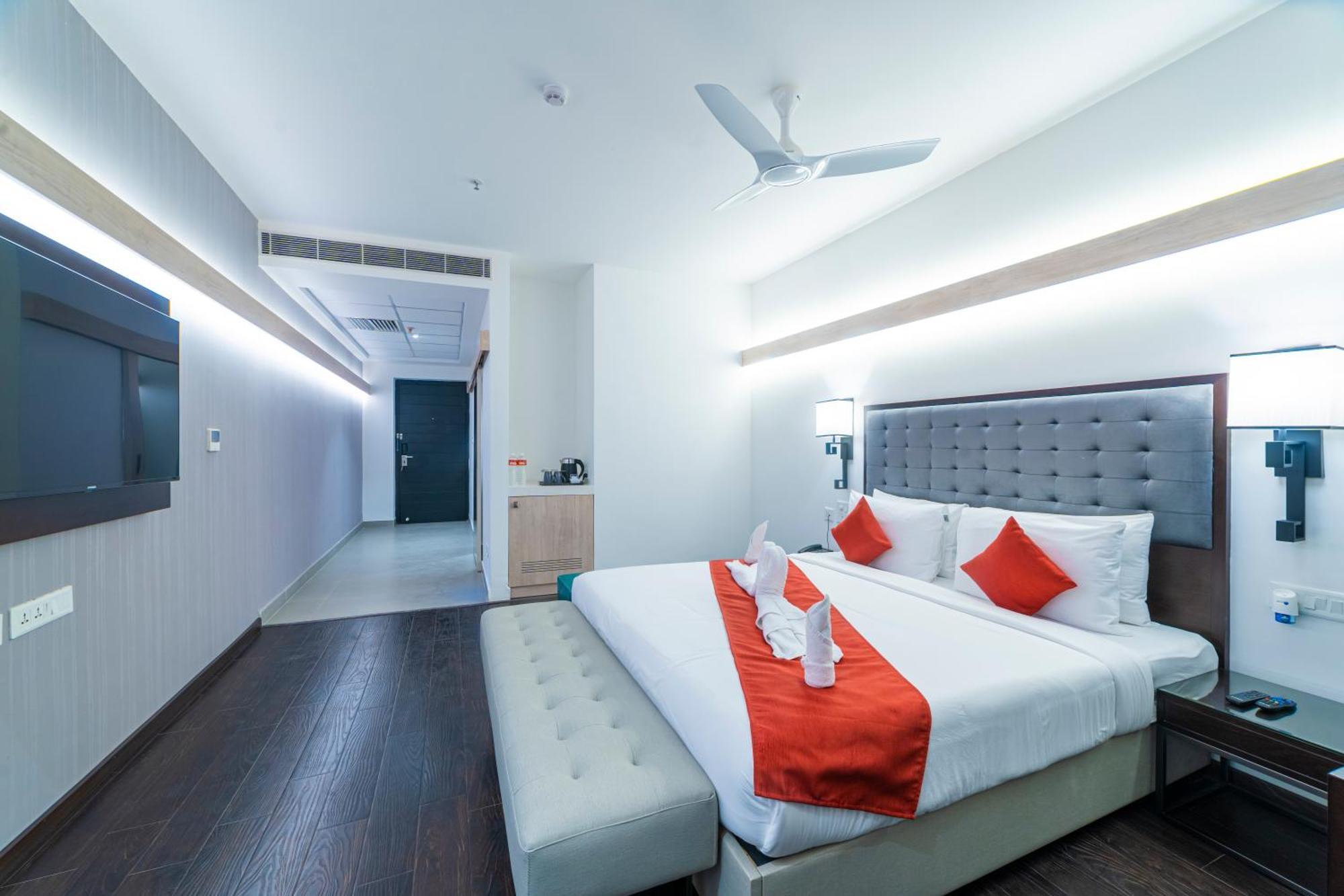 Deccan Serai Grande, Gachibowli,