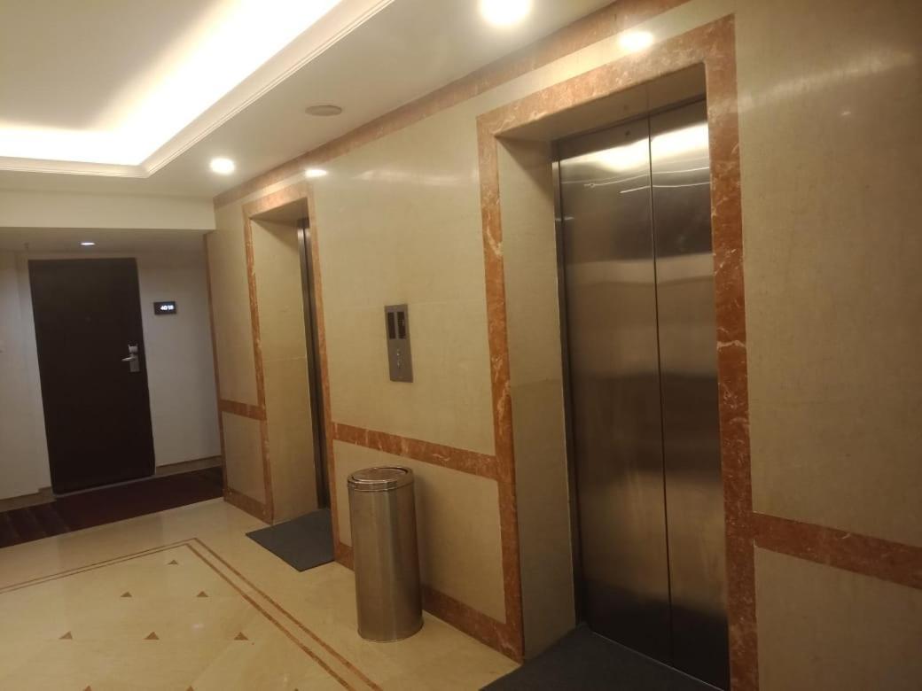 Dunkin Grand Banjara Hills- Live Kitchen-free Lavish Buffet Breakfast 3* Hyderabad
