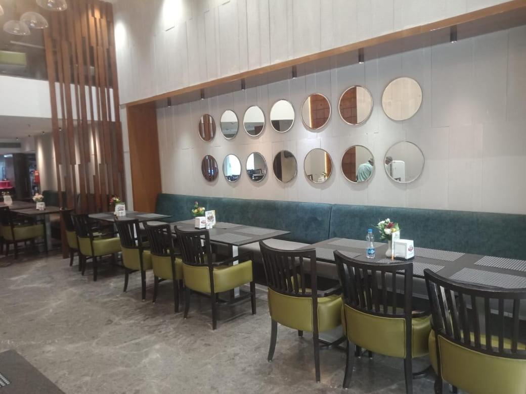 Hotel Dunkin Grand Banjara Hills- Live Kitchen-free Lavish Buffet Breakfast