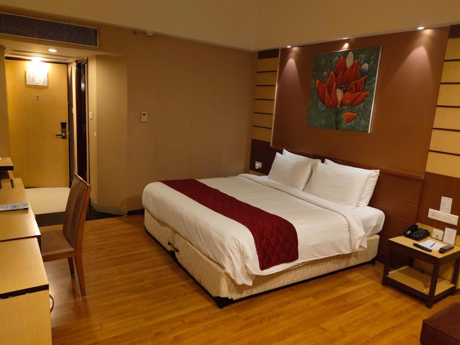 The Plaza 3* Hyderabad