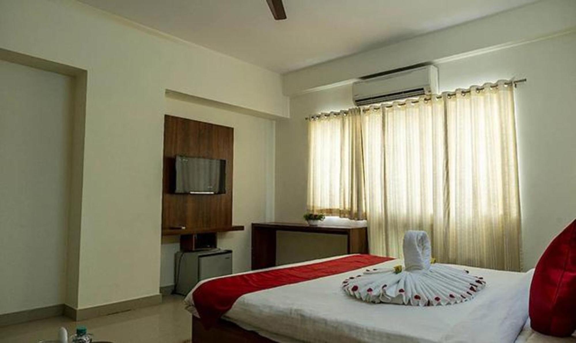 Hotel Fabhotel Prime Krrish