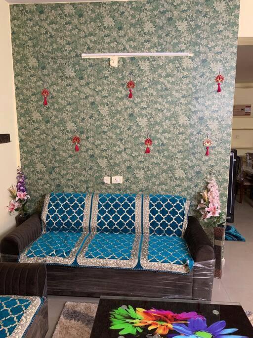 Kesarhomes-homestay- Flt202-2nd Flr-2bhk-apt-ac-lift-kukatpally Hyderabad