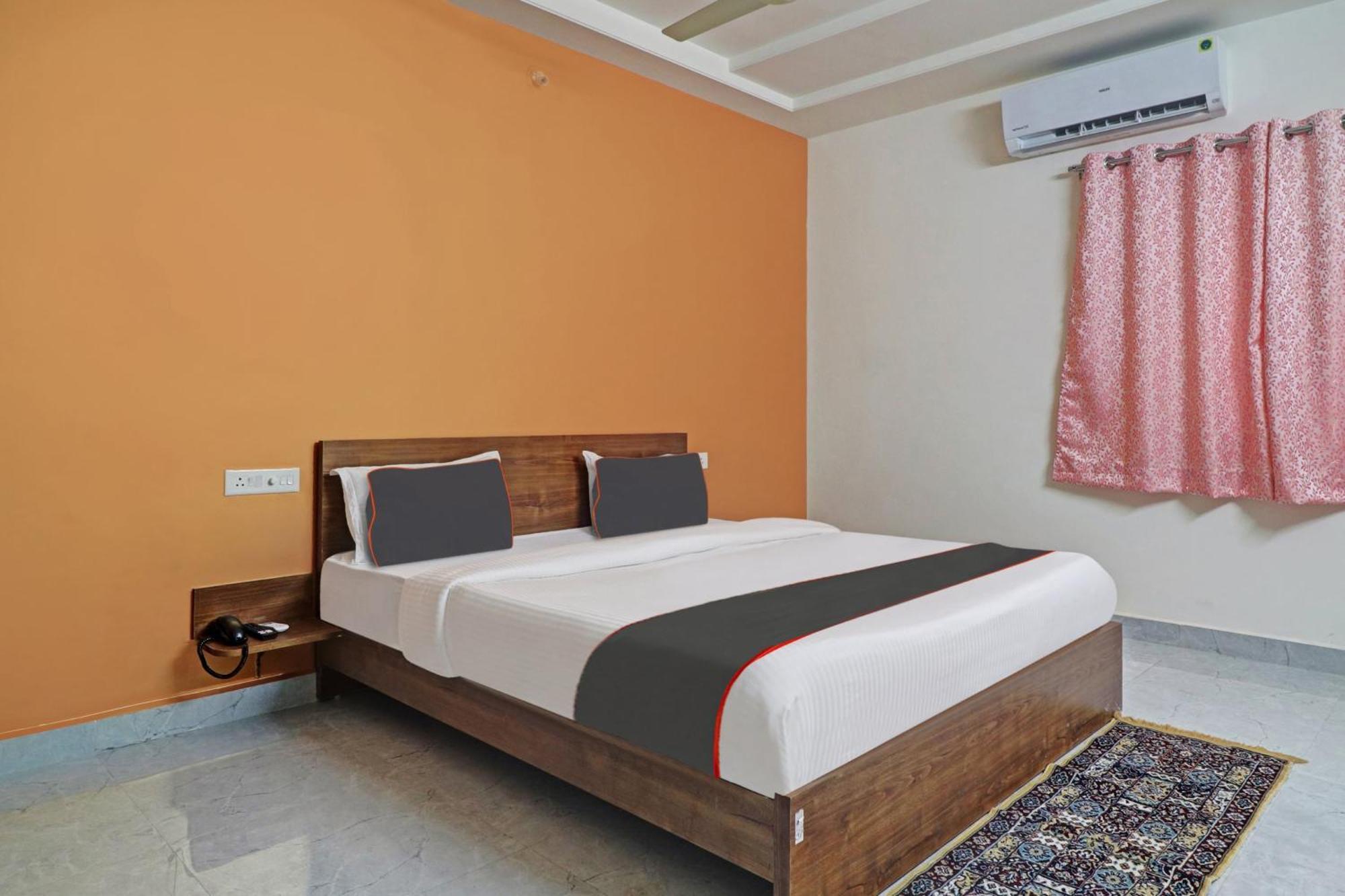 Collection O Golden Hitech 4* Hyderabad