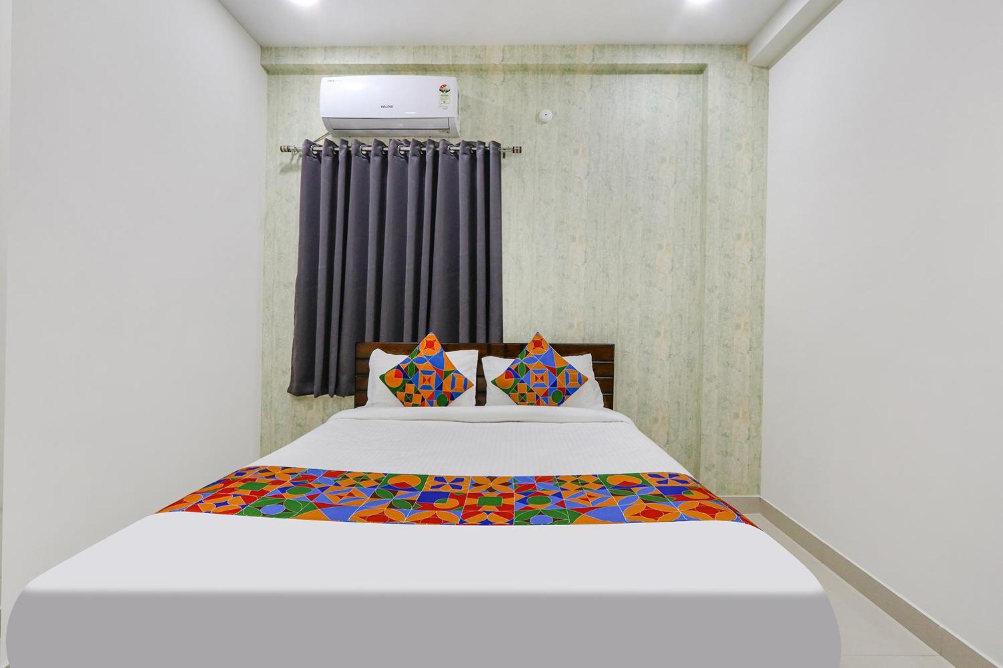 Fabhotel Dream Connect - Nr Narsingi Hotel 3*