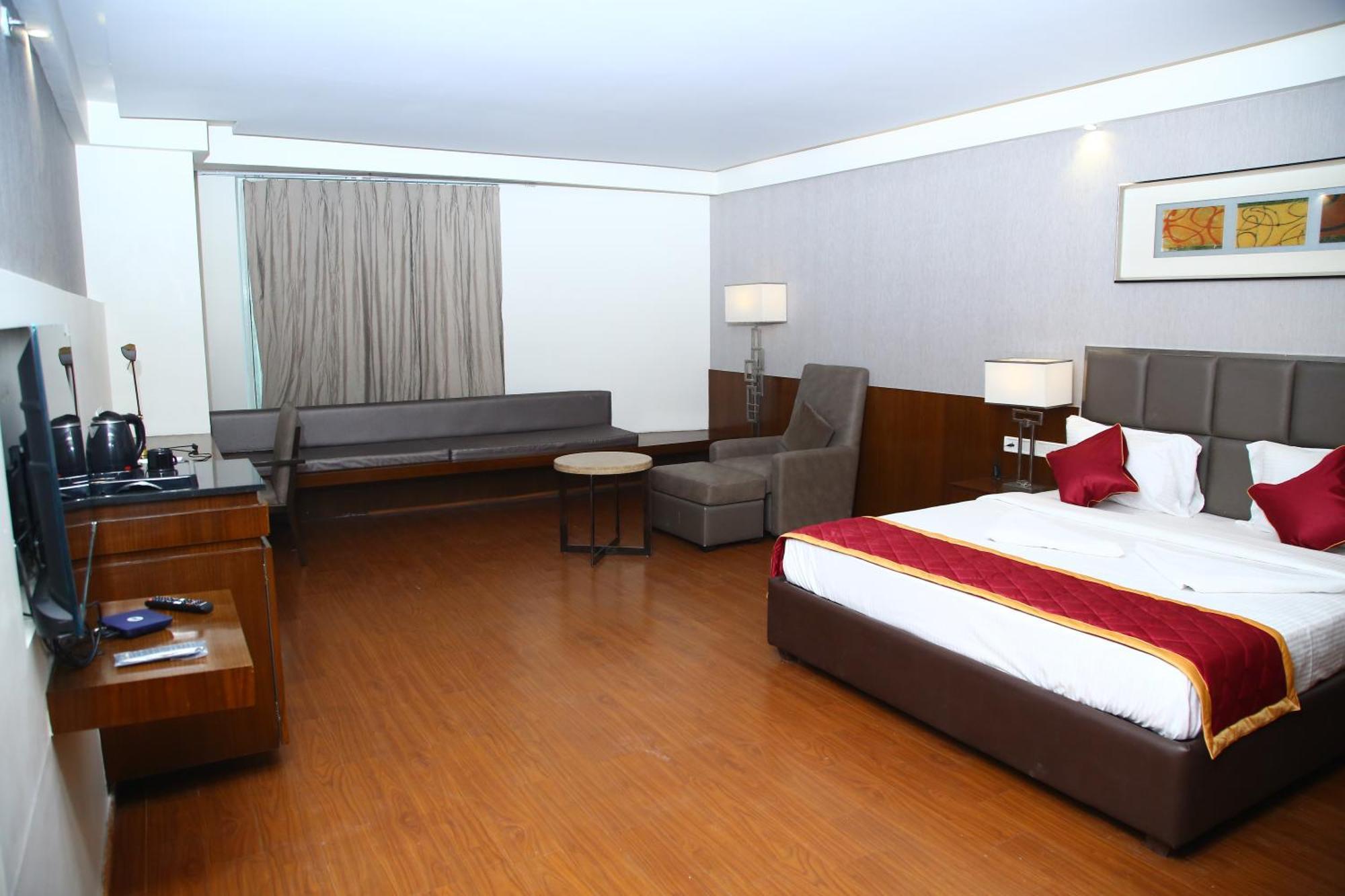 Hotel Svm Hospitality 3*