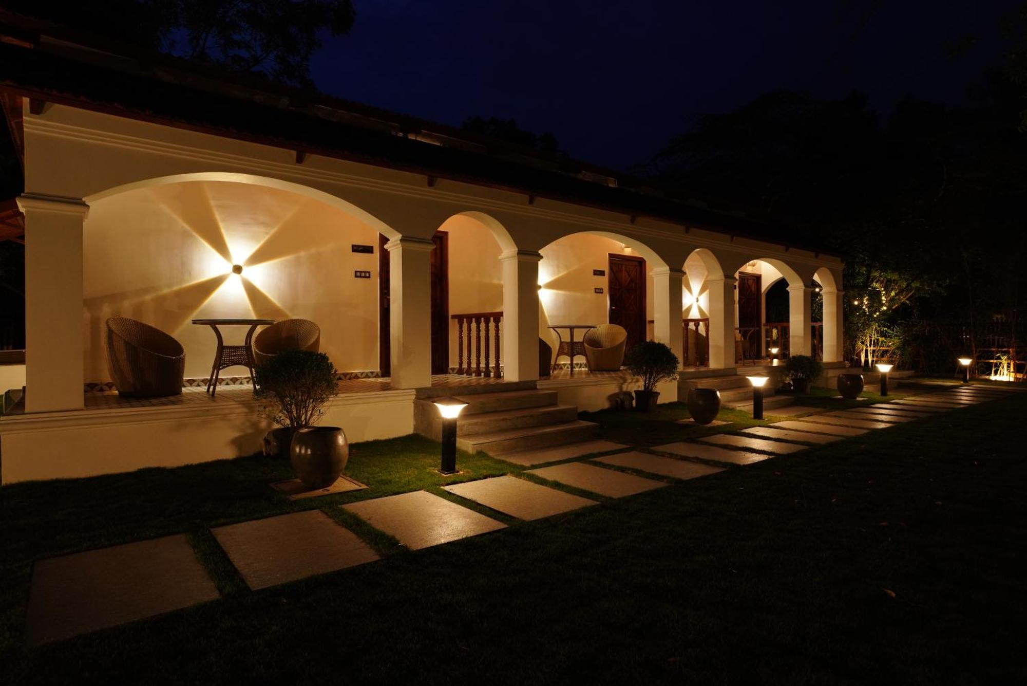 Brown Town & 5* Hyderabad