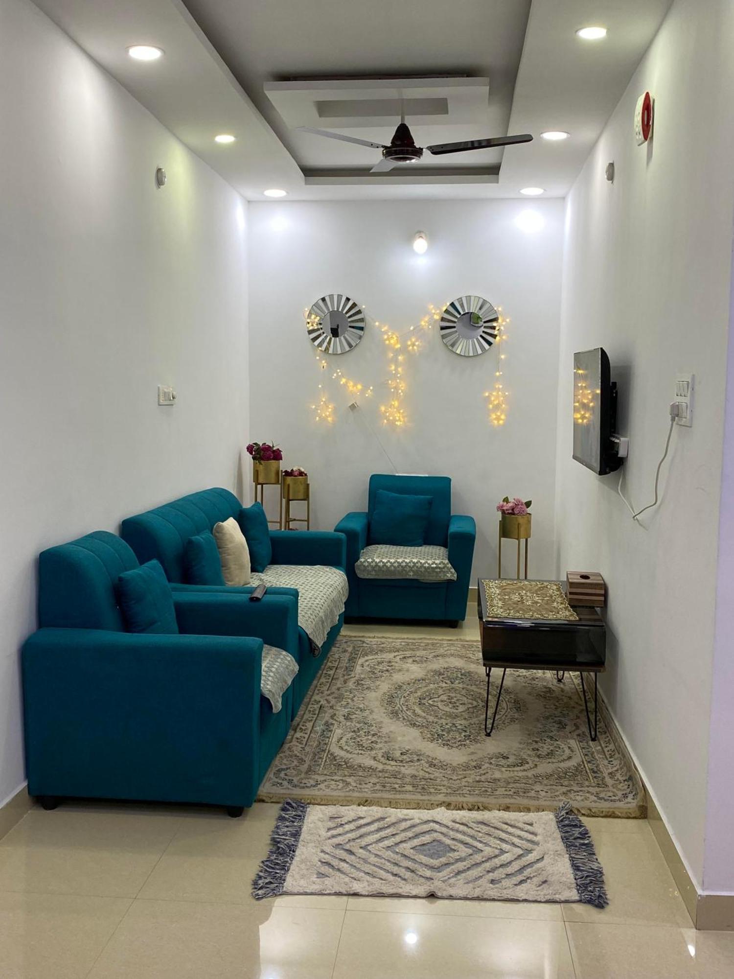 Apartment Srt Homely 3bhk With Amenities