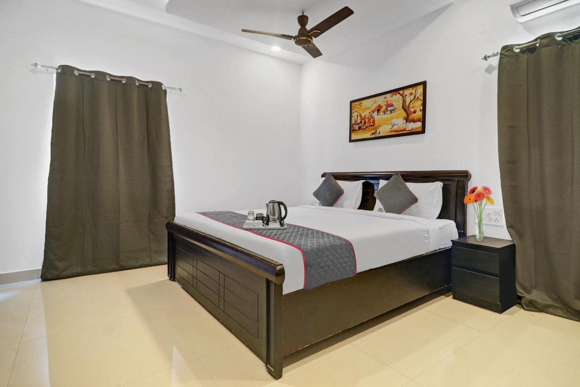 Hotel Super Townhouse Rcc Park View Hyderabad