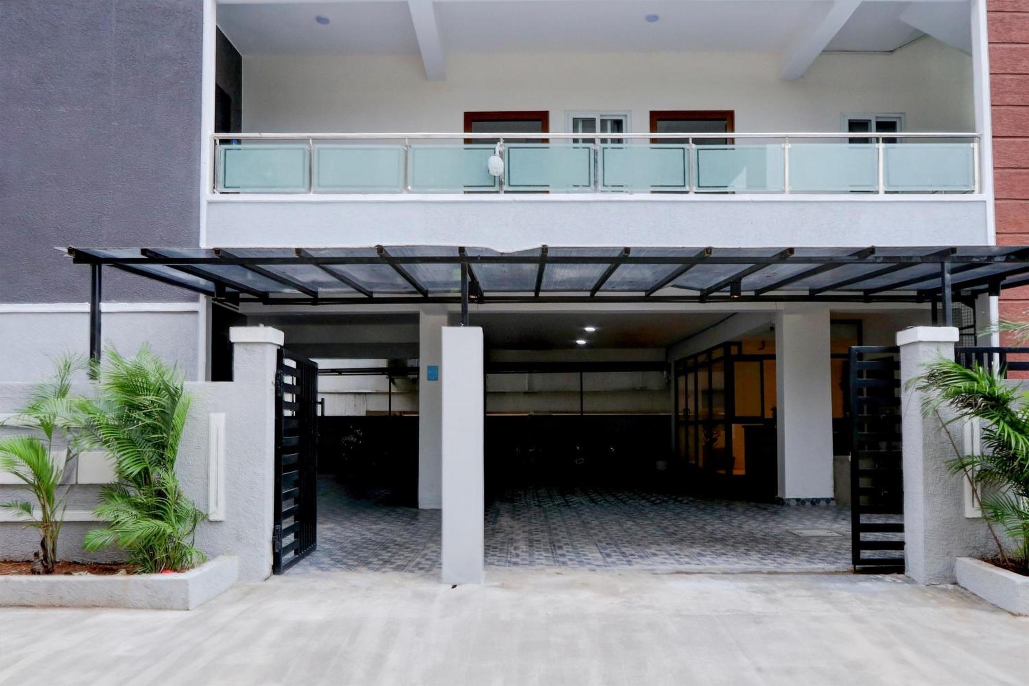 Hotel Collection O Sri Jahnavi Group Besides Yashoda Hospital Hitec Hyderabad