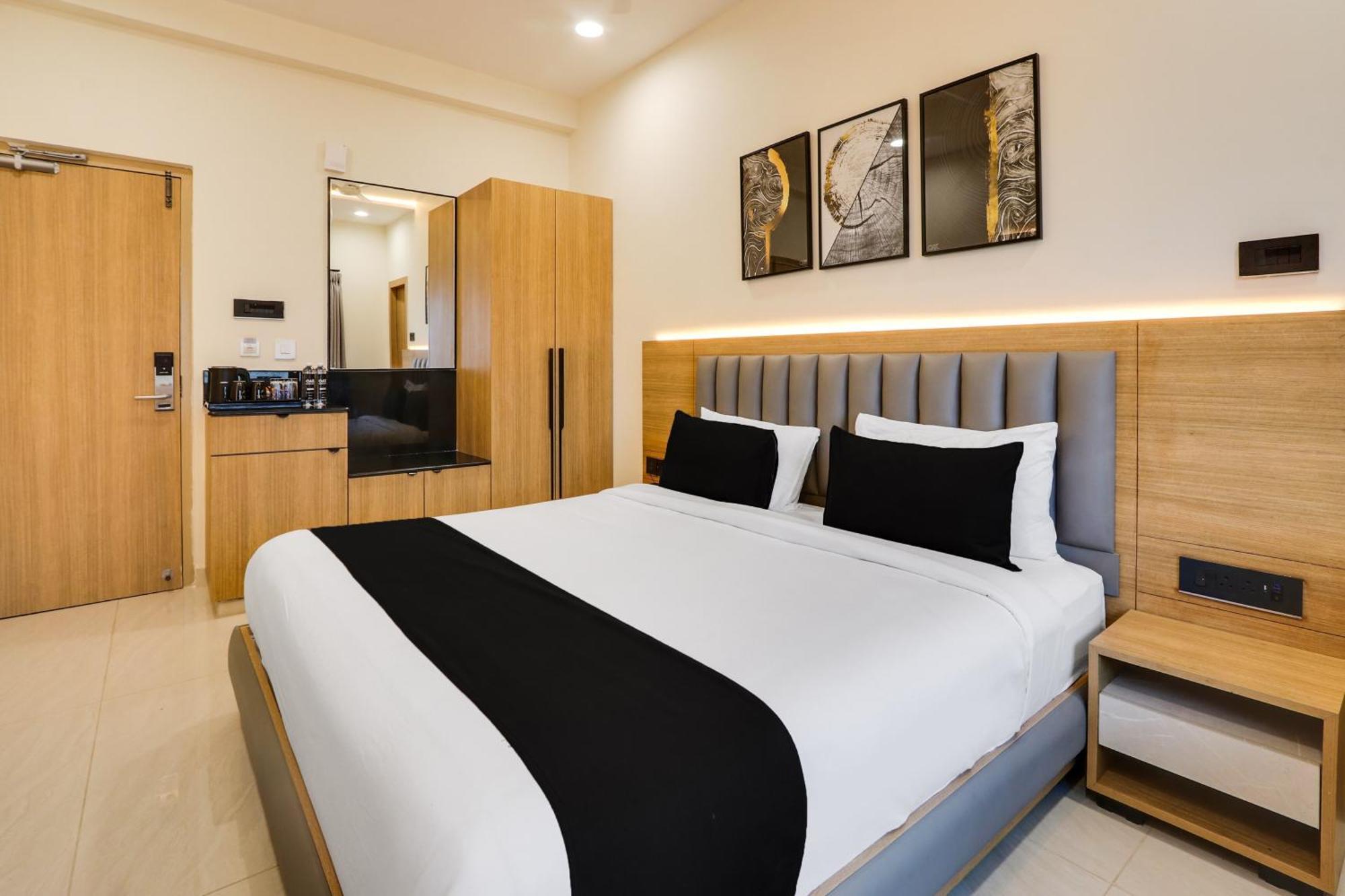 Hotel Townhouse Oak Indigo Business Hyderabad