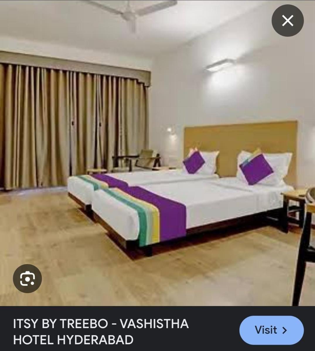 Blossom Vashishtha - Free Lunch Or Dinner- Free Breakfast Hotel Hyderabad