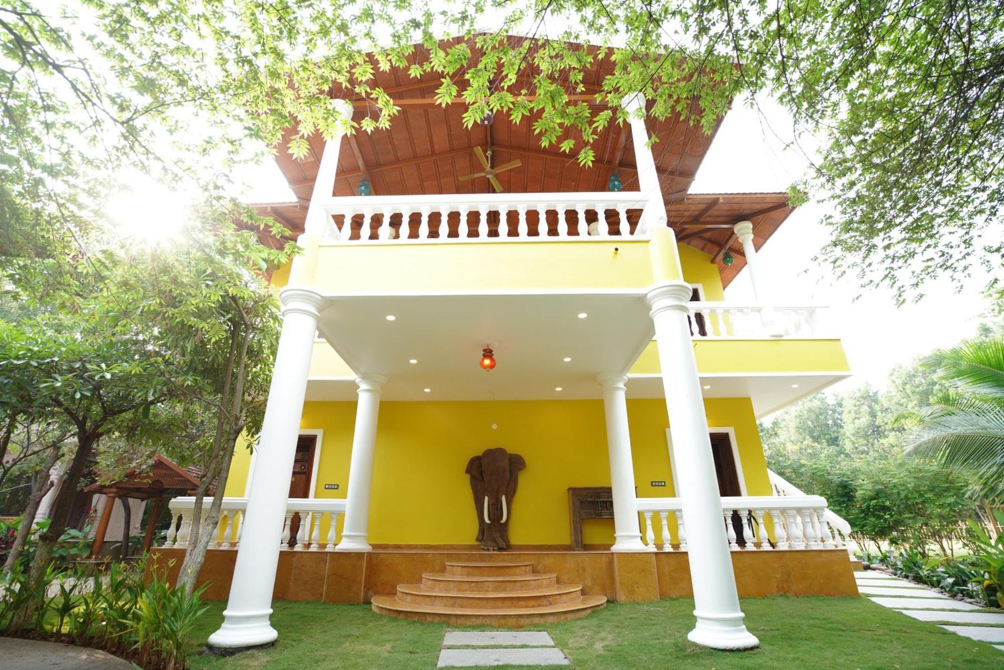Brown Town & Resort