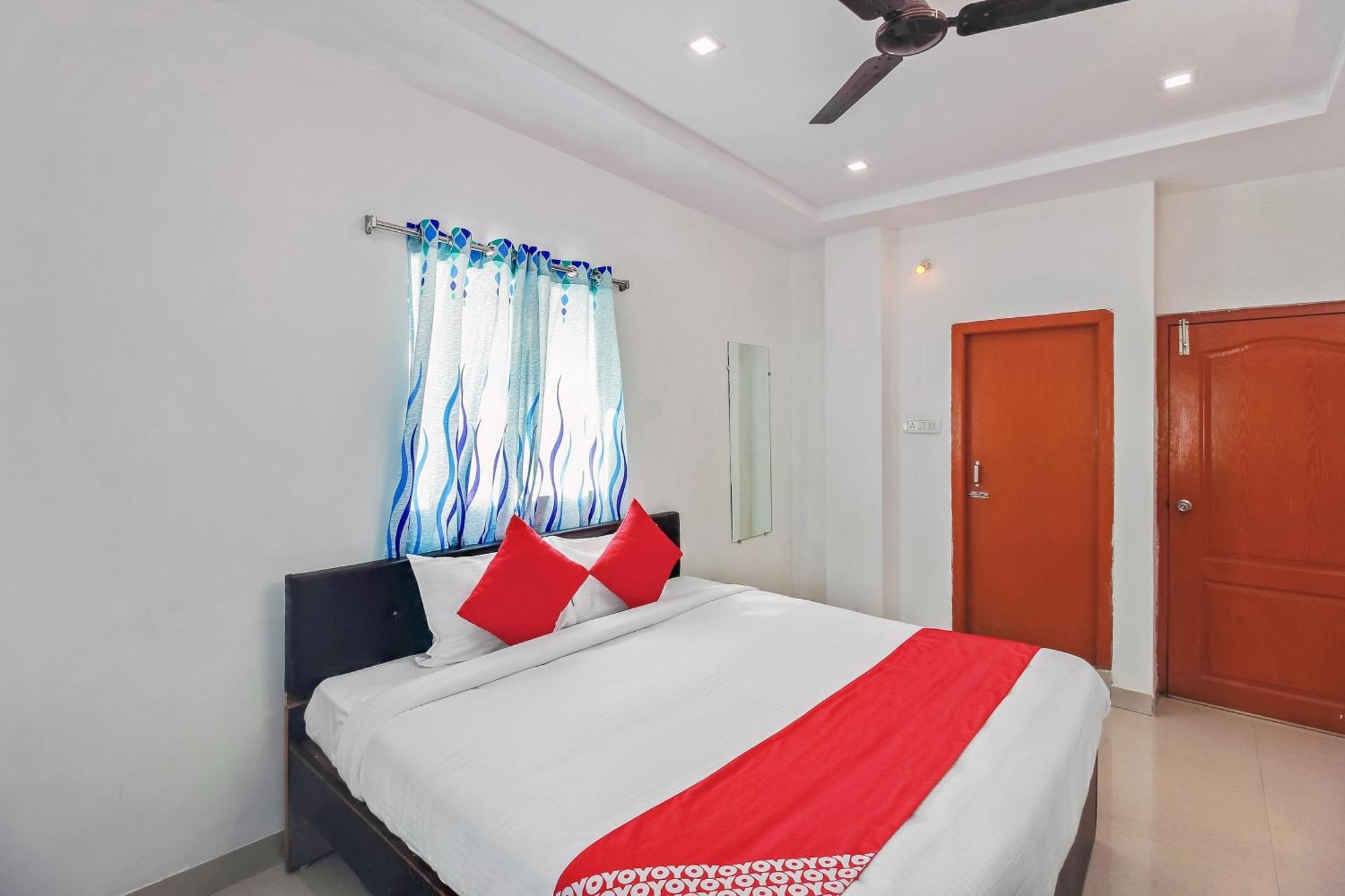 Super O Golden Hive Madhapur Near Shilparamam Hyderabad