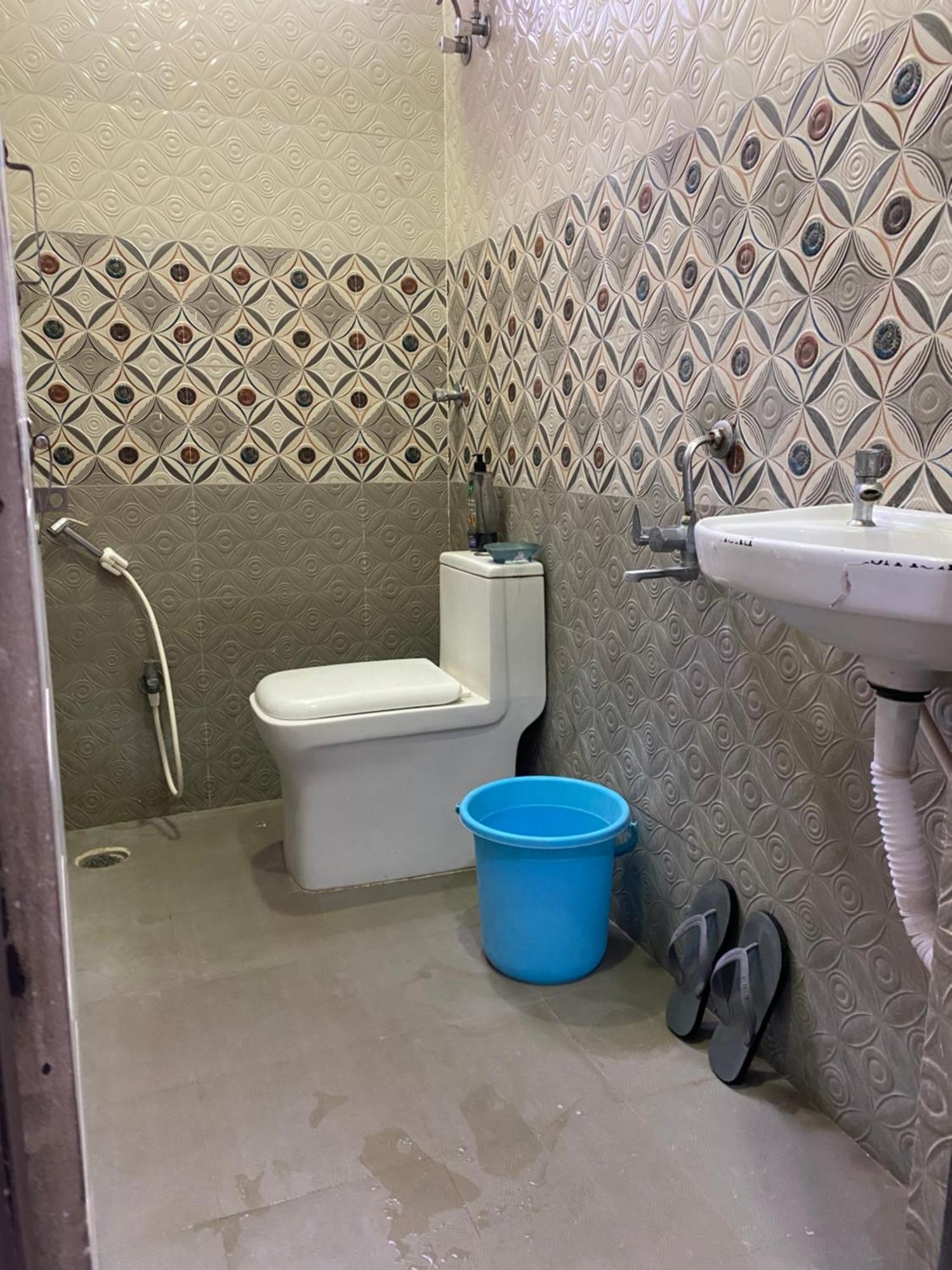 Srt Homely 3bhk With Amenities