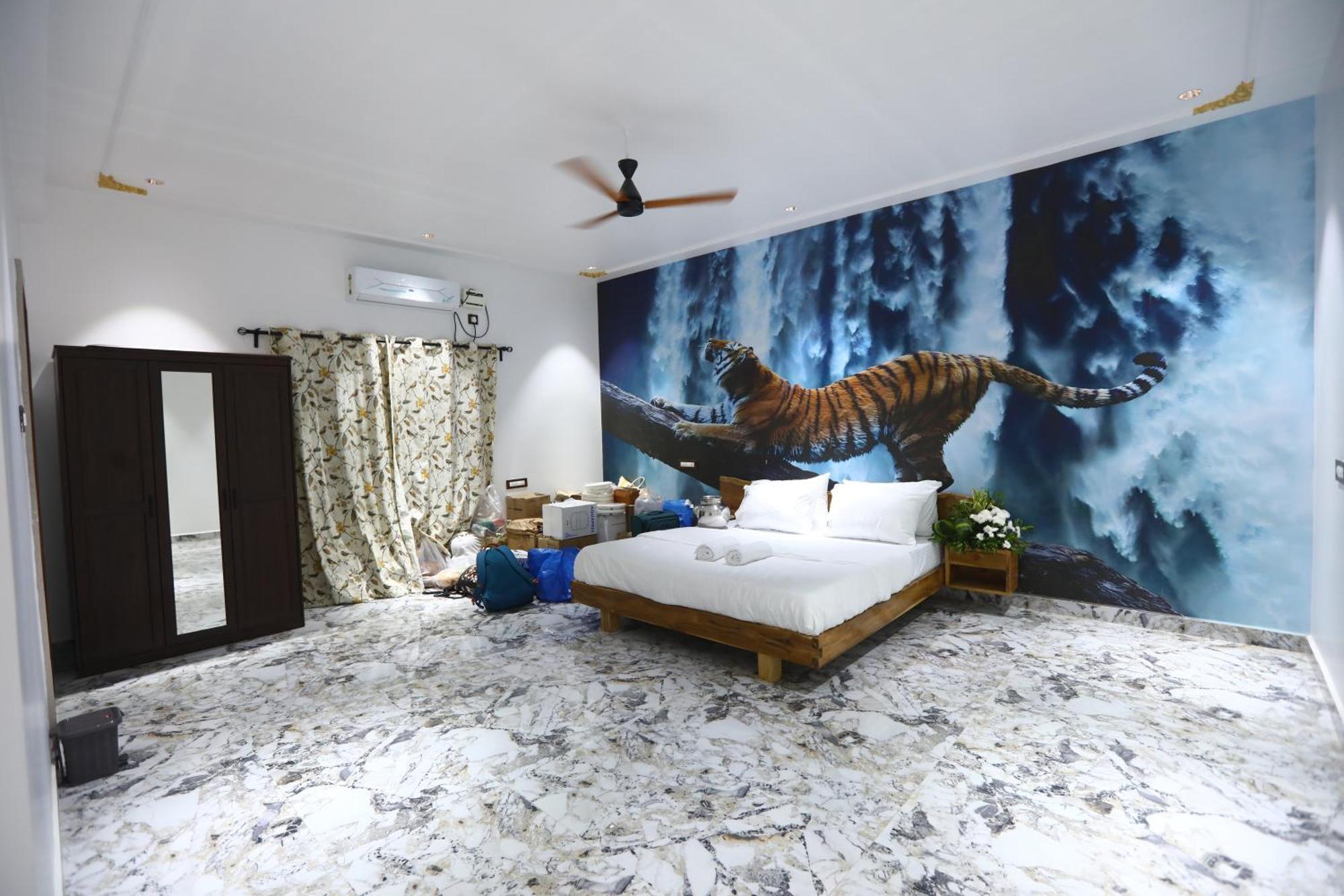 Farm stay Poorna Farmhouse With Private Pool And Jacuzzi *