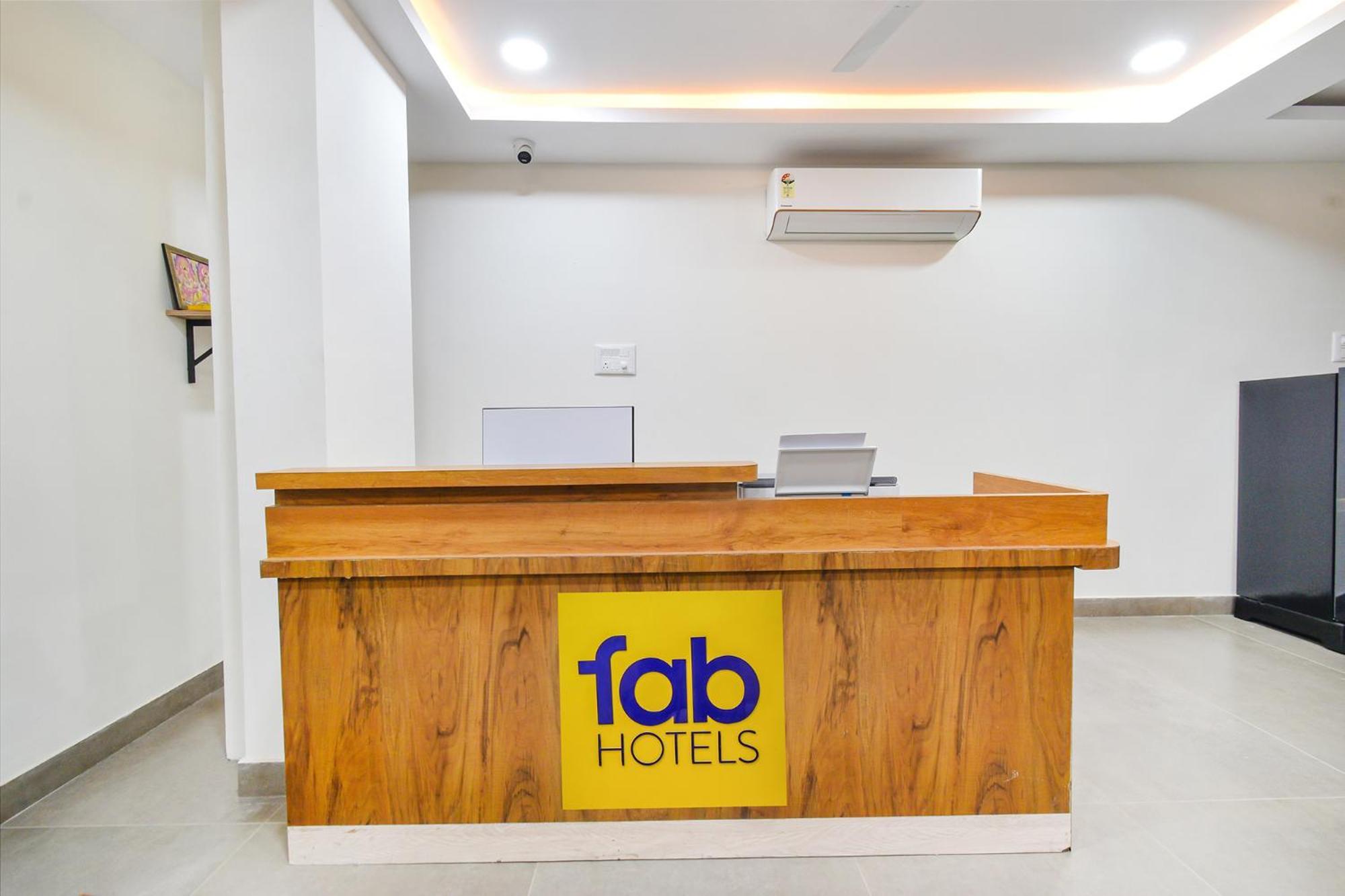 Fabhotel Seri - Nr Kims Hospital, Gachibowli 3* Hyderabad