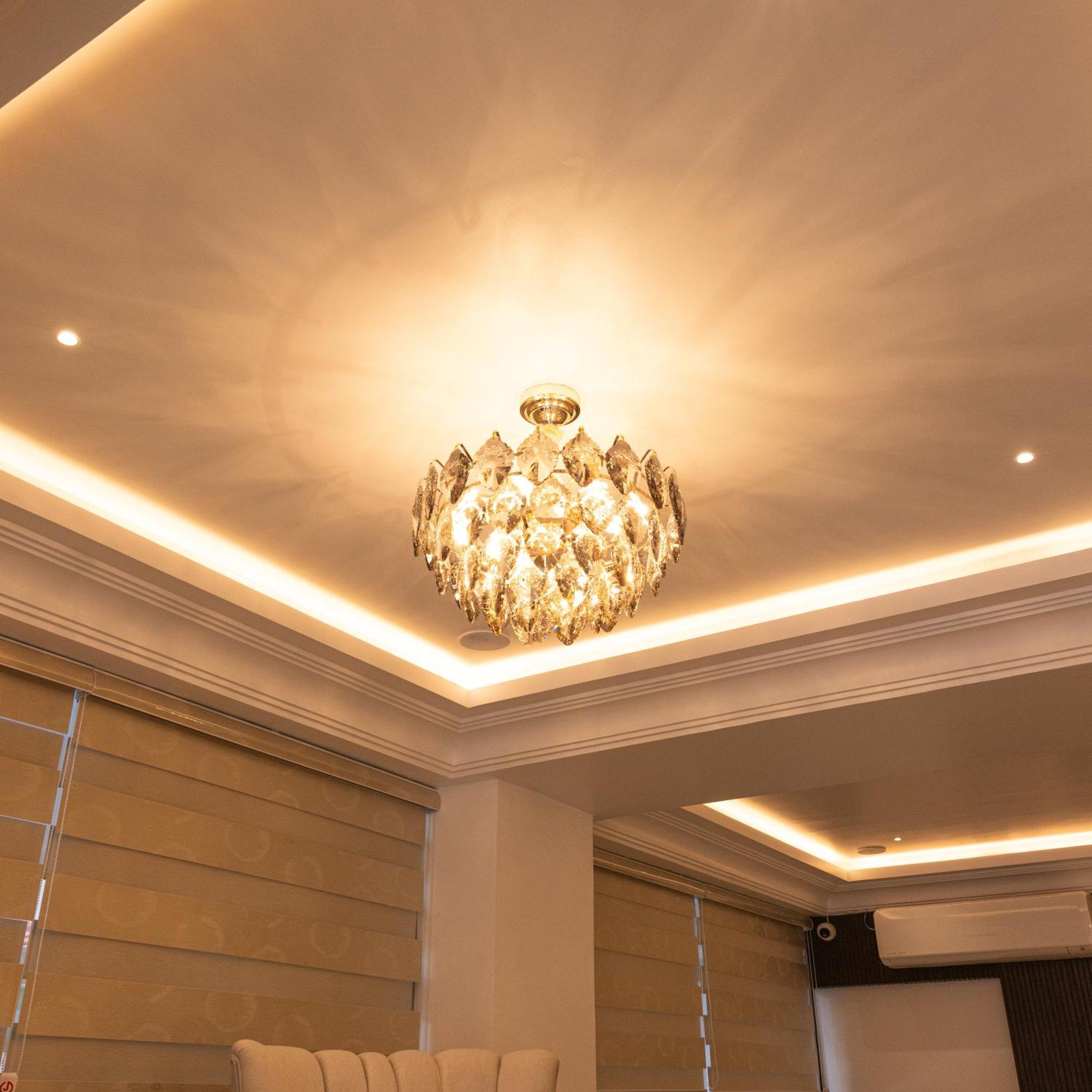 Hotel Radhe Pride Hitech