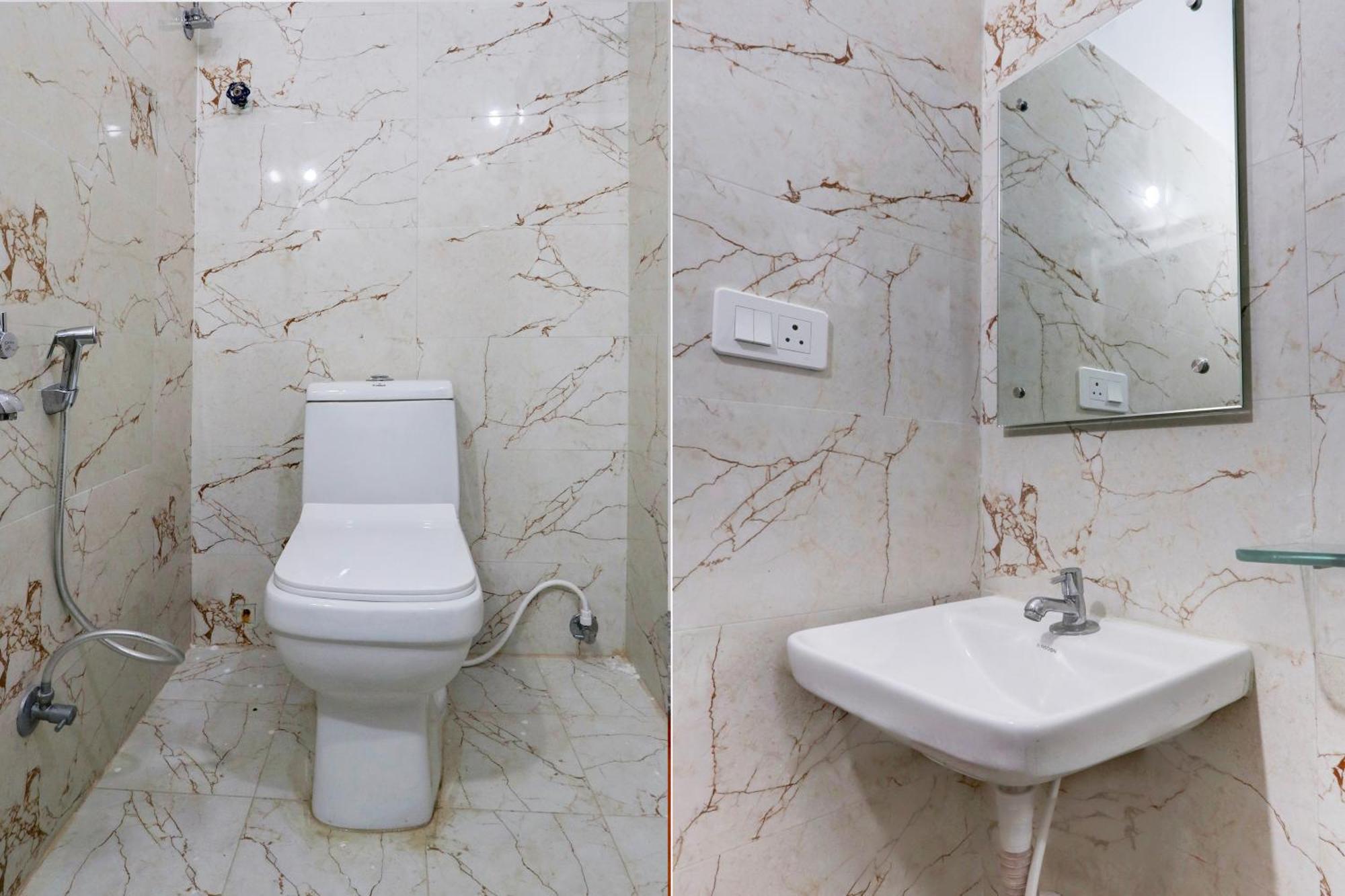 Collection O Sri Jahnavi Group Besides Yashoda Hospital Hitec Hotel 3*