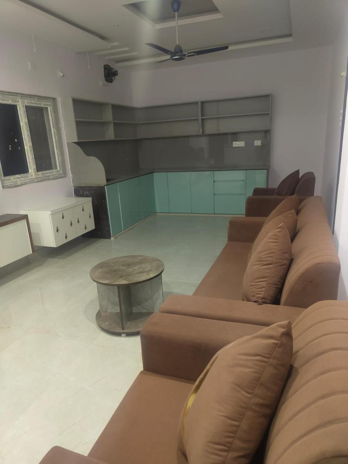 Penthouse Fourth Floor Of Sri Gowri Residency Hyderabad