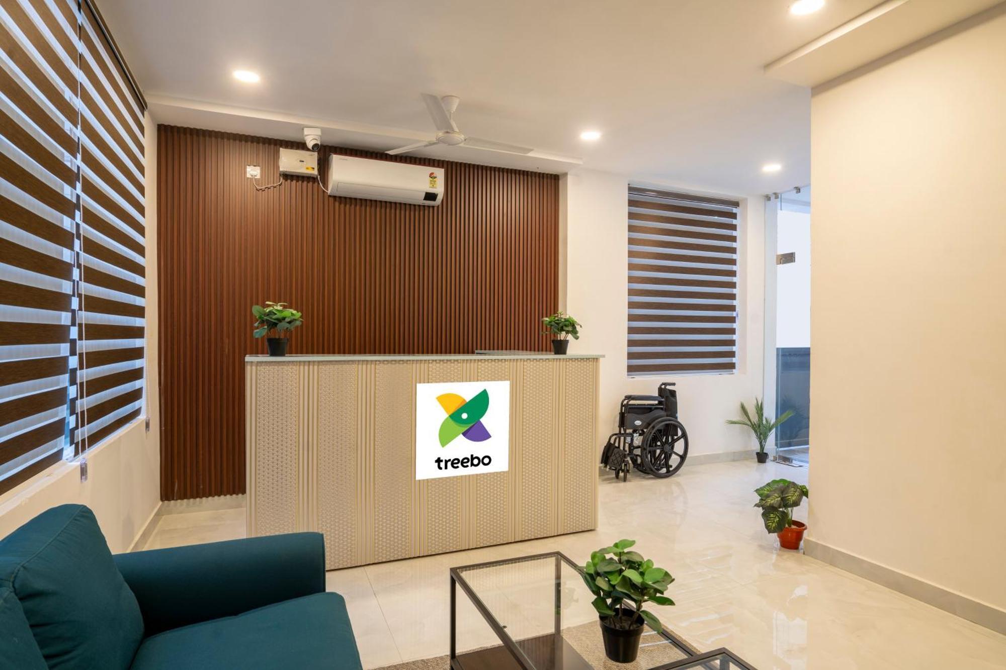 Treebo De Alphabet Gachibowli Hotel 3*