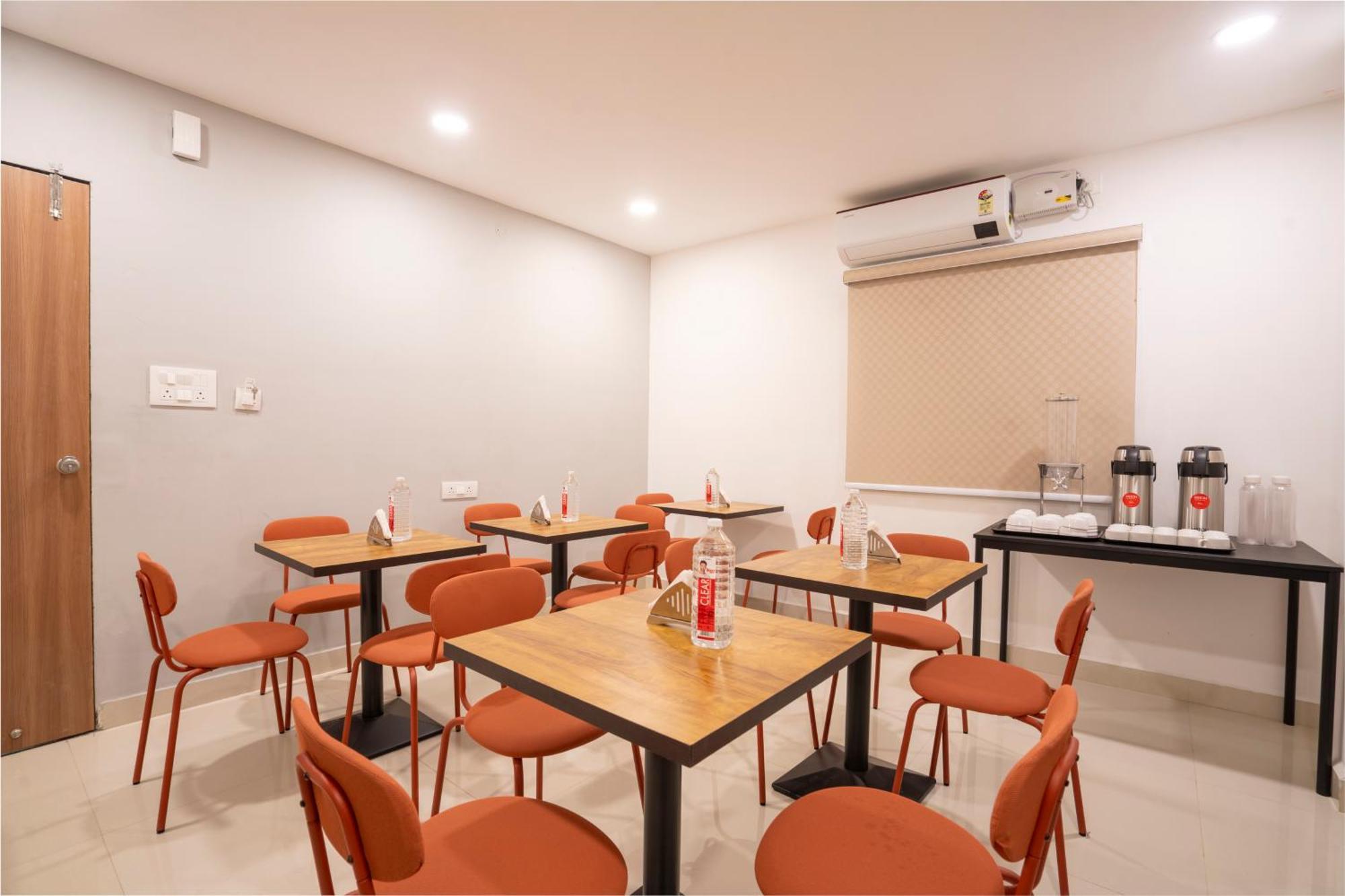Treebo De Alphabet Gachibowli 3* Hyderabad