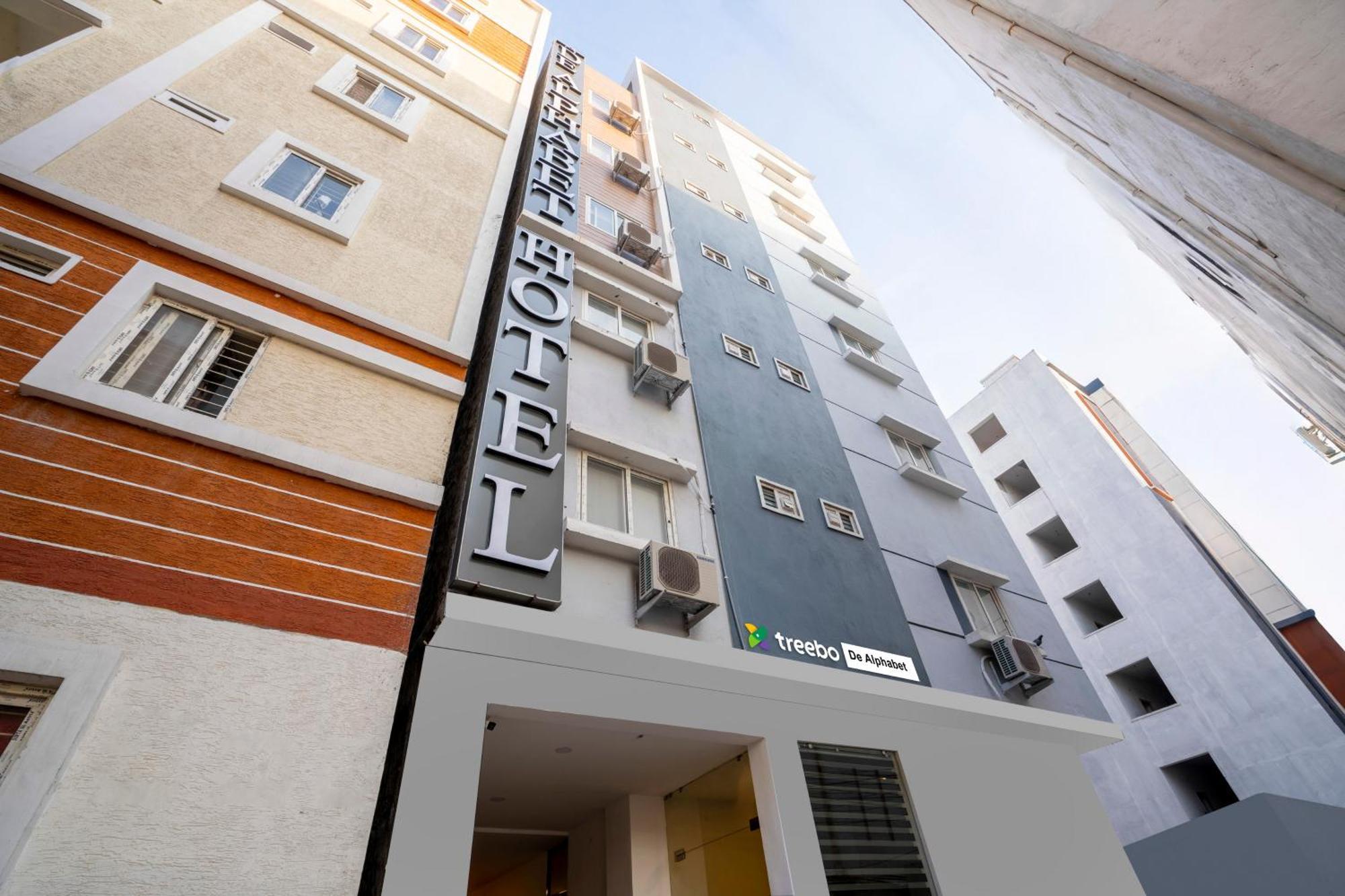 Treebo De Alphabet Gachibowli Hotel 3*