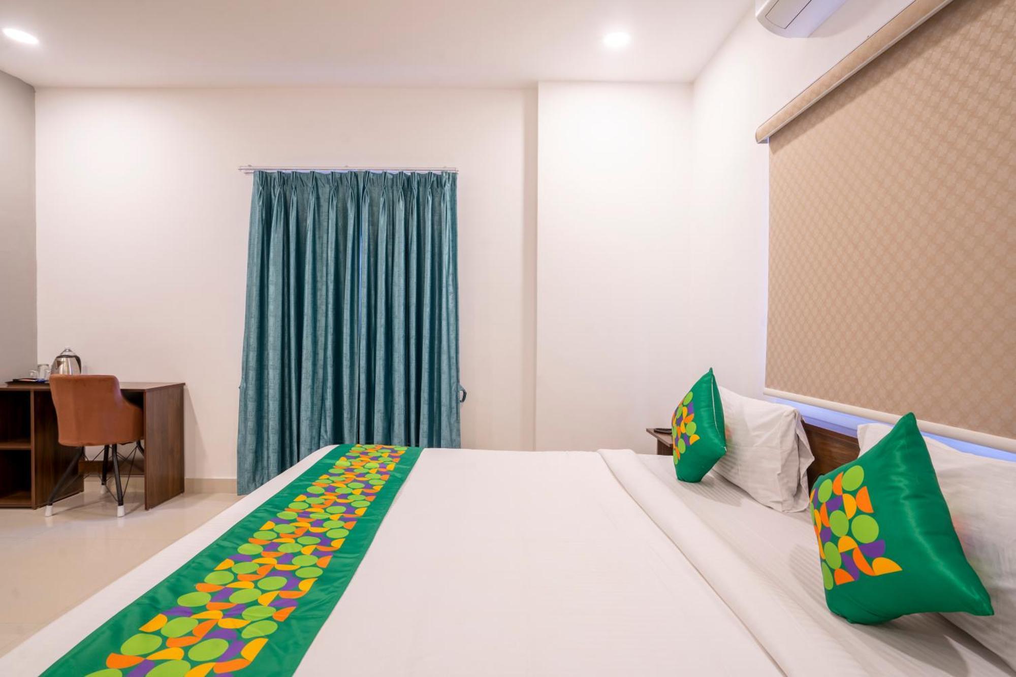 Treebo De Alphabet Gachibowli Hotel Hyderabad