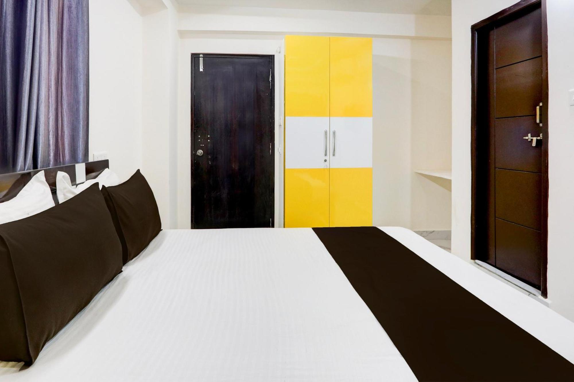 Hotel O In And Hyderabad